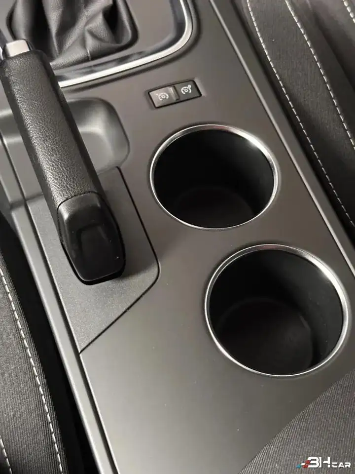 Renault Megane Berline — photo 16