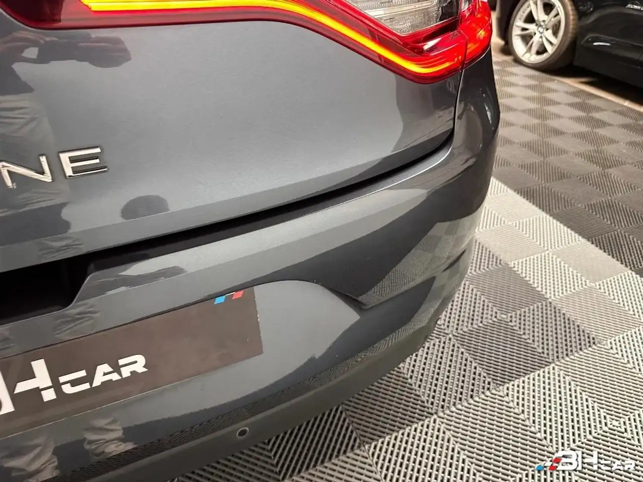 Renault Megane Berline — photo 39