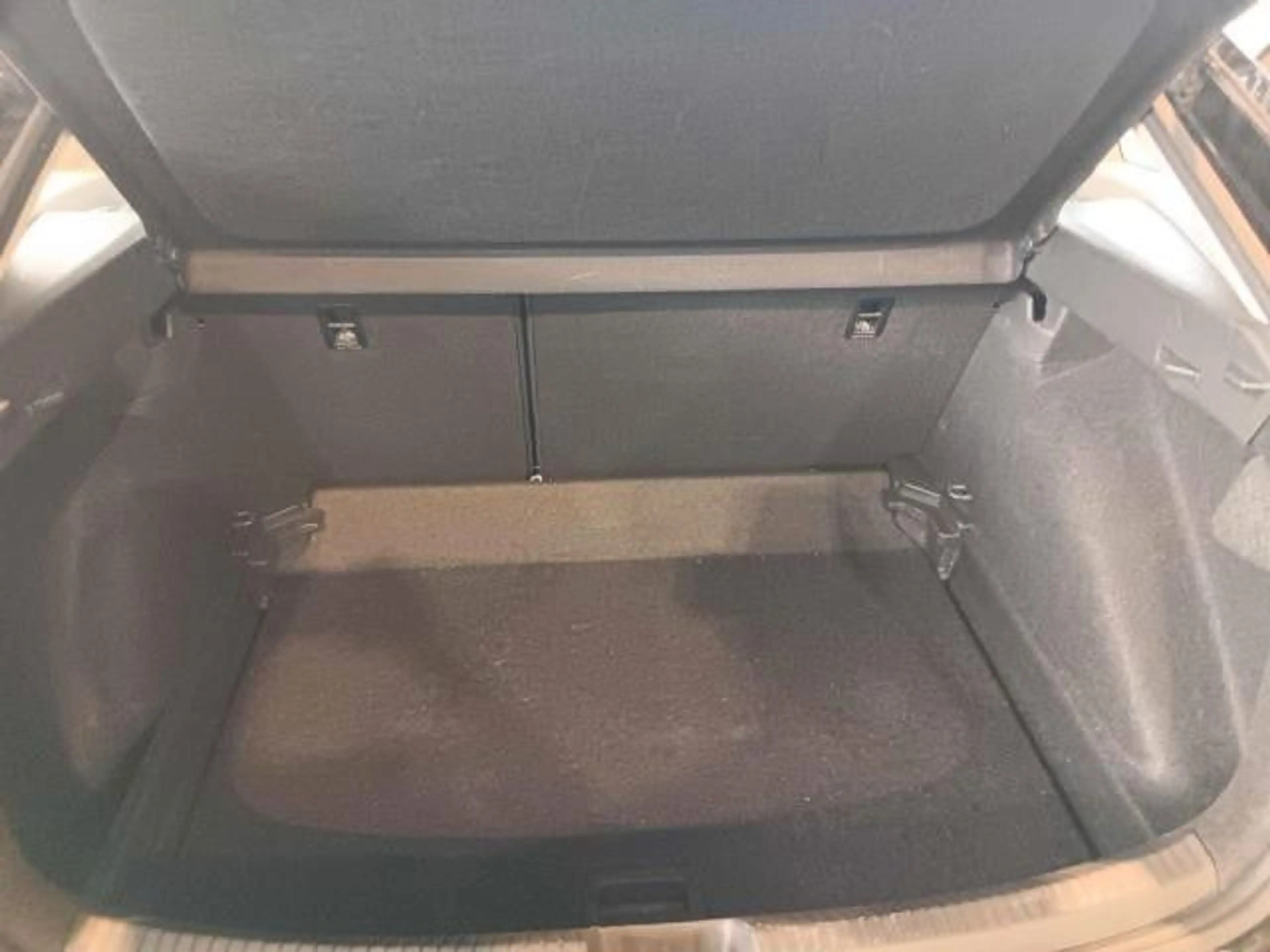Volkswagen Taigo Life 1.0 TSI DSG Navi LED Alu PDC ACC — photo 7