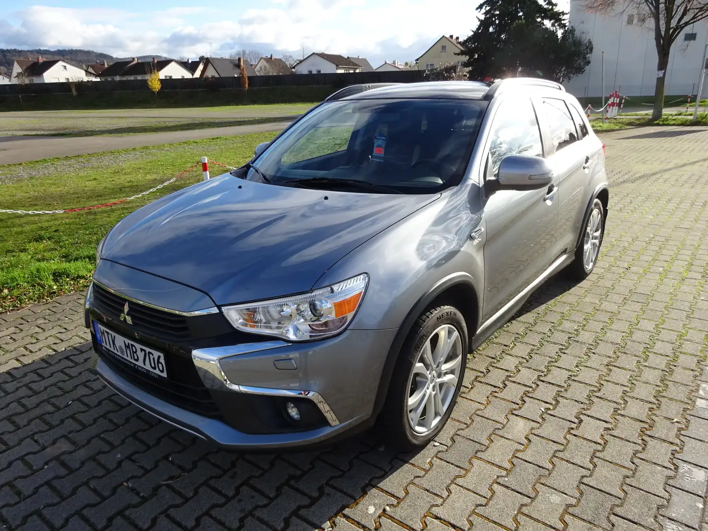 Mitsubishi ASX ASX 2.2 DI-D 4WD Automatik Diamant Edition+ Silber - 1