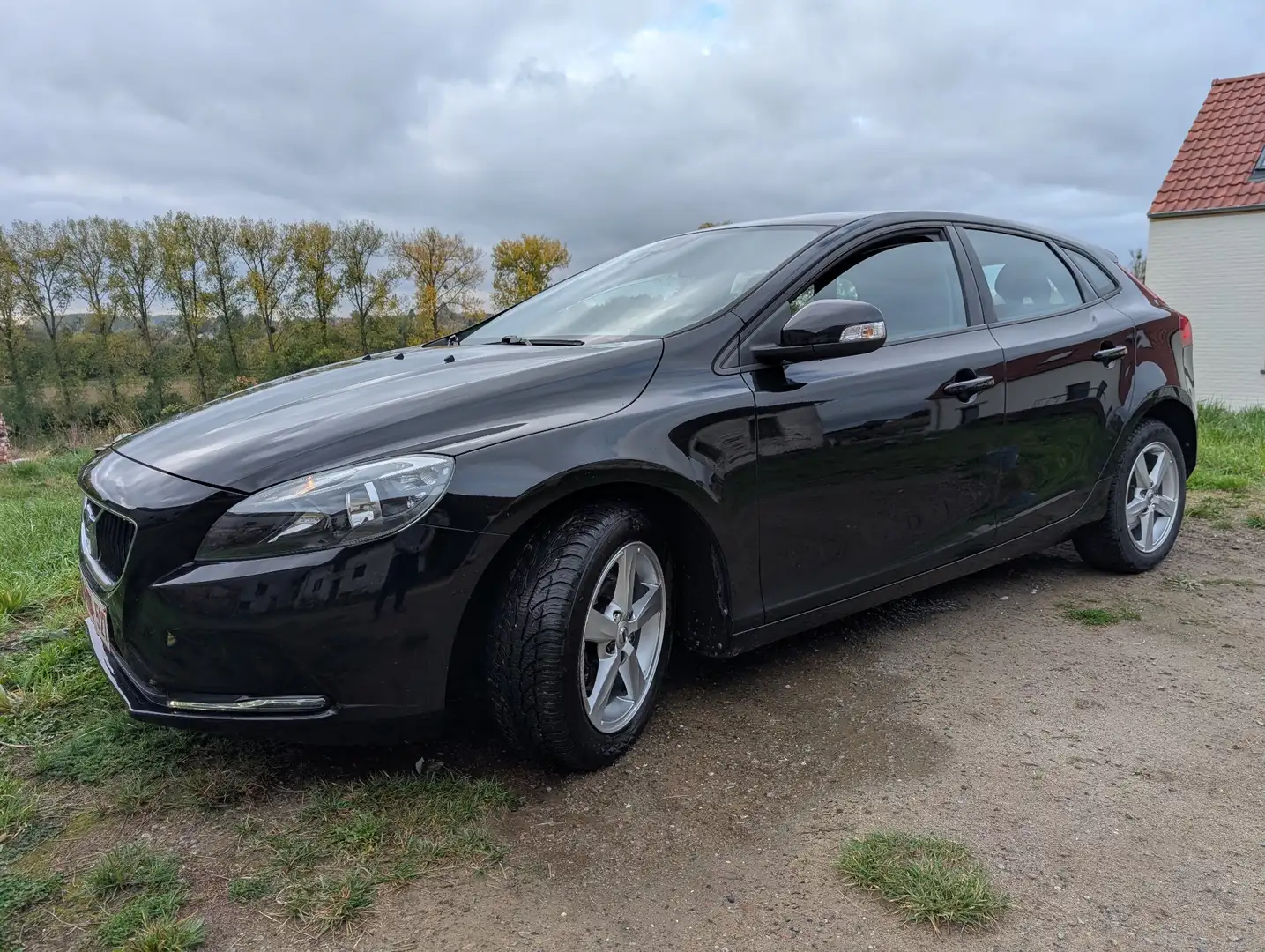 Volvo V40 2.0 D2 - attache remorque - 1