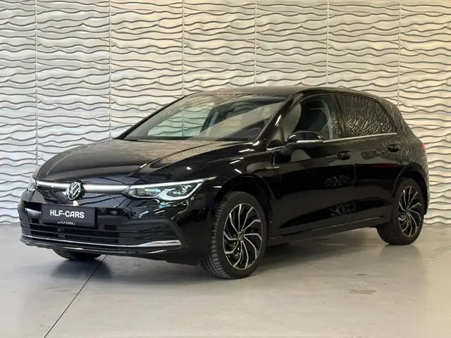 Volkswagen Golf VIII 1.5 TSI STYLE*KAMERA*SITZH.*AMBI*ACC*