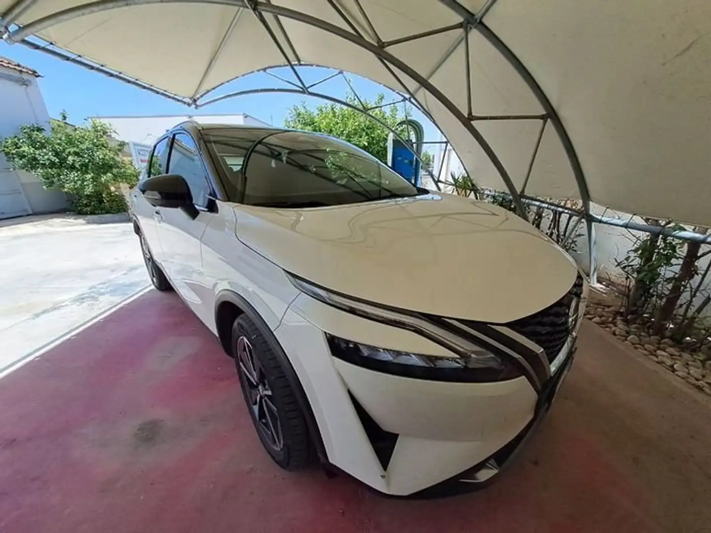 Nissan Qashqai Qashqai 1.3 mhev N-Style  140cv Autocarro 5 posti Bianco - 1