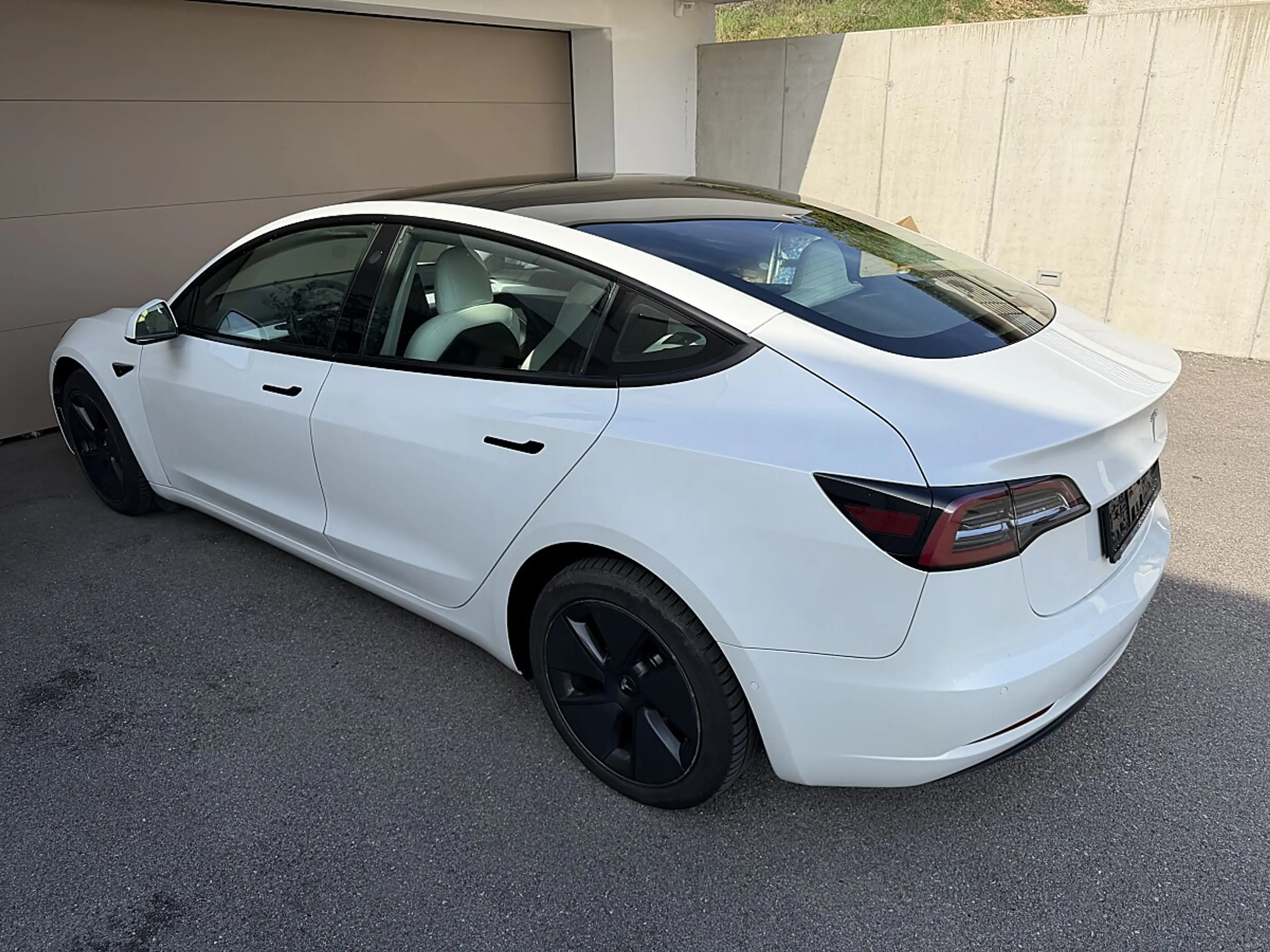 Tesla Model 3 Premium Long Range Dual AWD — photo 9