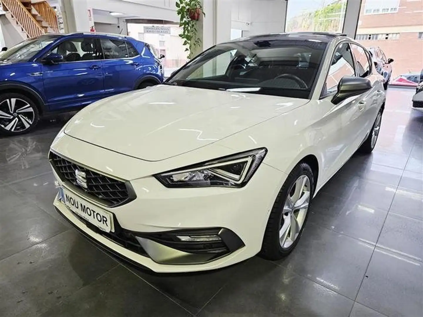 SEAT Leon 1.5 TSI S&S FR 130 Blanco - 1