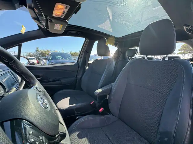 Toyota Yaris view 12
