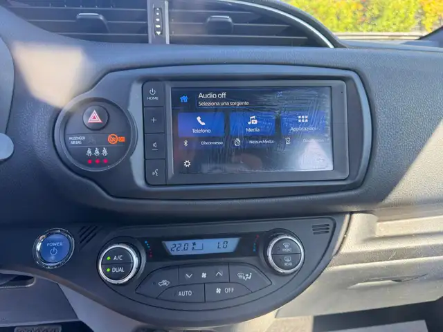 Toyota Yaris view 10