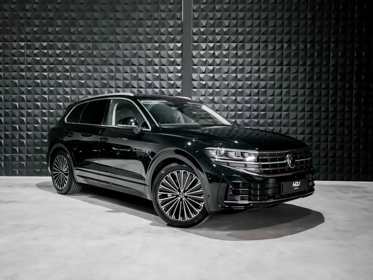 Volkswagen Touareg 3.0 TSi eHybrid 4MOTION Elegance | 161 km!! | Luch Schwarz - 1