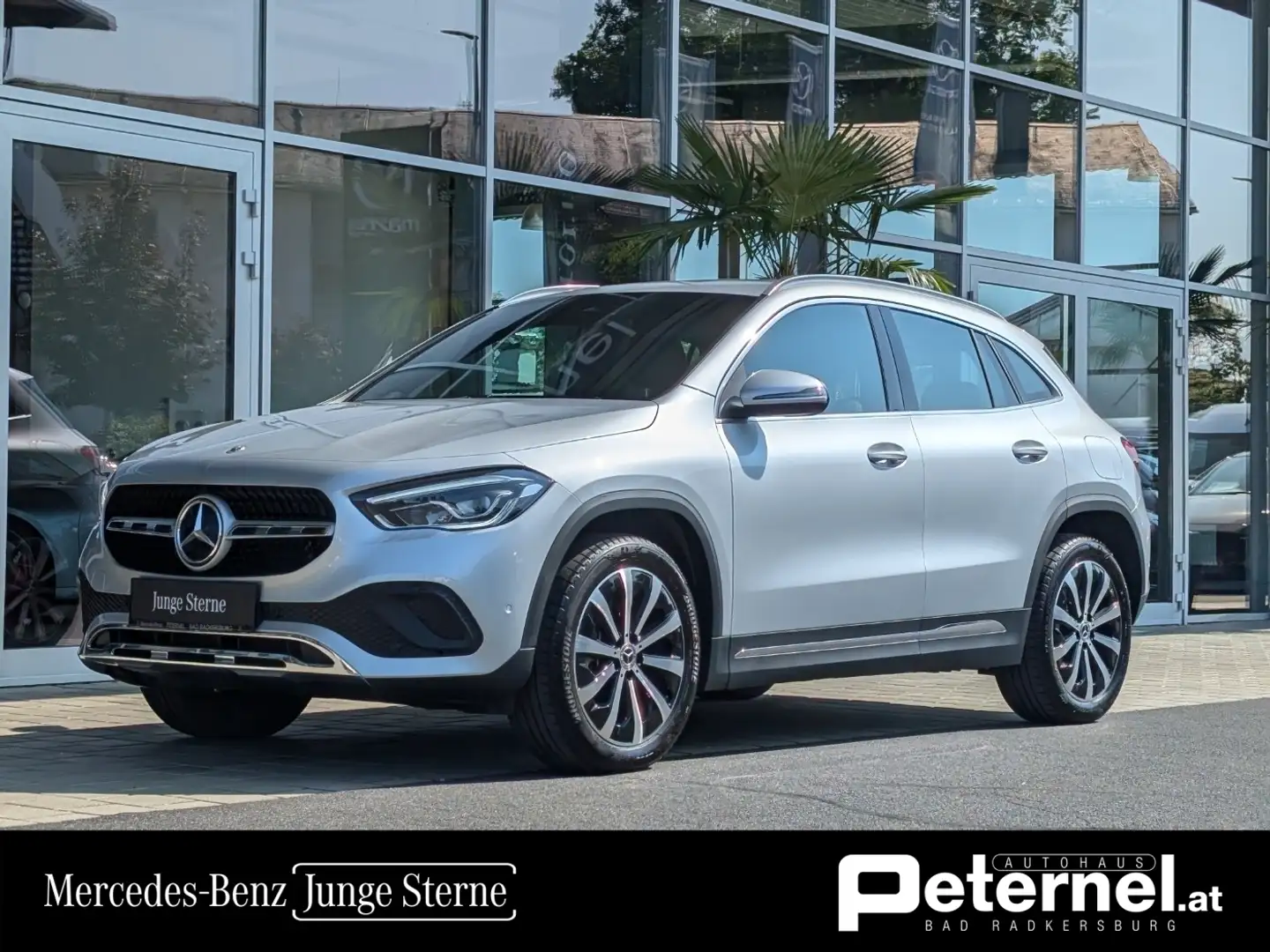 Mercedes-Benz GLA 250 e Progressive MBUX RKam Shz LED eHeck Gümüş rengi - 1
