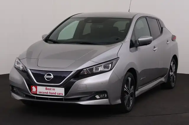 Nissan Leaf TEKNA 40 kWh + GPS + CAMERA + PDC + CRUISE(ACC) +
