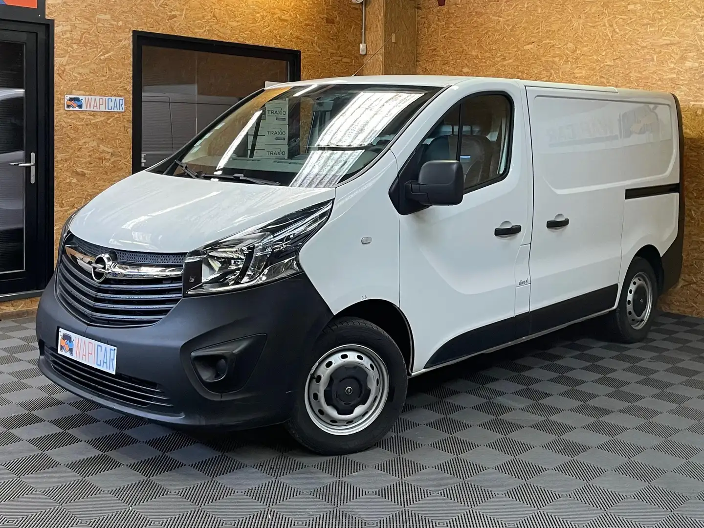 Opel Vivaro L1H1 1.6 dCi 120 euro6 Blanc - 1