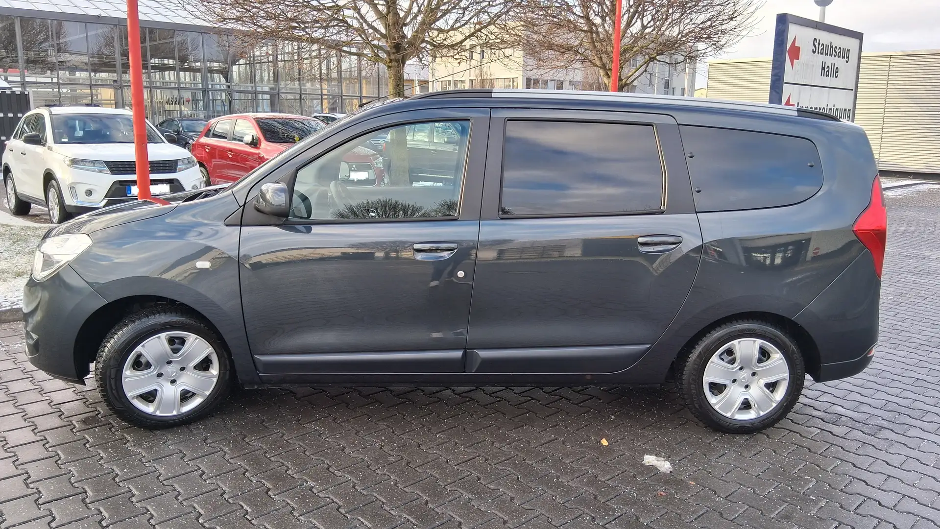 Dacia Lodgy Lodgy 1.6 SCe 100 LPG Laureate 7-Sitzer nahezu Vollausstattung Grau - 2
