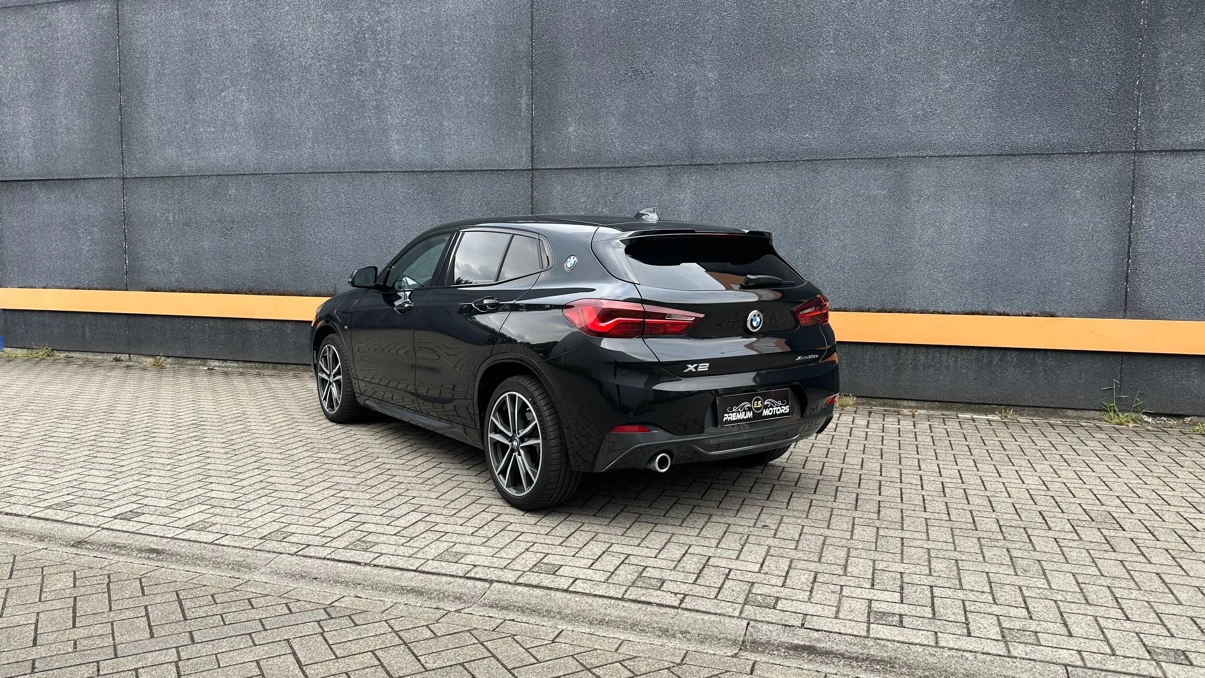 BMW X2 xDrive25e HYBRIDE M SPORT/PANO/LED/ CAMERA/FULL OPTION/ *1 EIGENAAR — photo 3