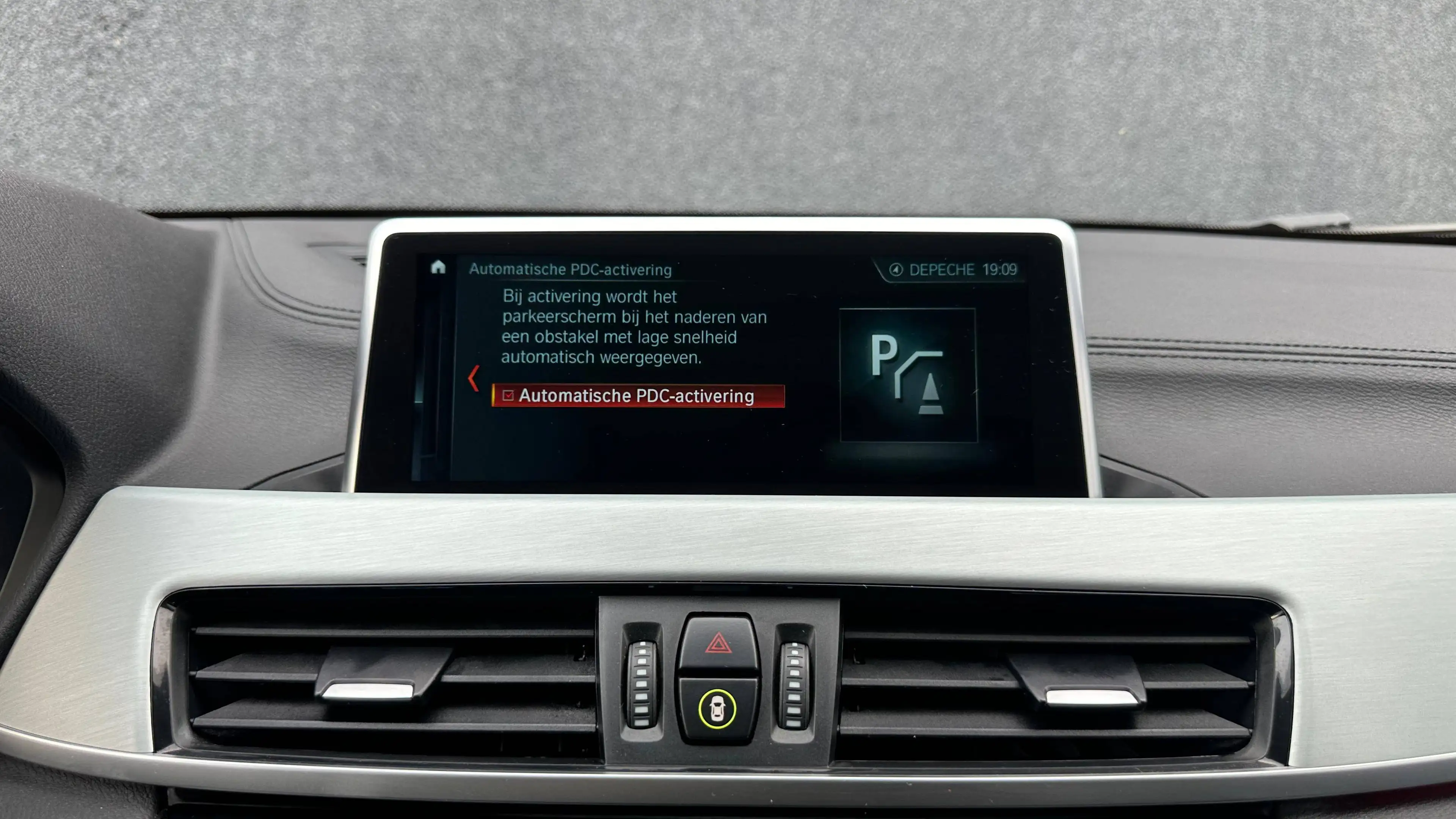 BMW X2 xDrive25e HYBRIDE M SPORT/PANO/LED/ CAMERA/FULL OPTION/ *1 EIGENAAR — photo 15