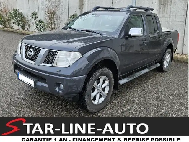 Nissan Navara Navara 2.5 dCi 171 ch Double Cab LE e