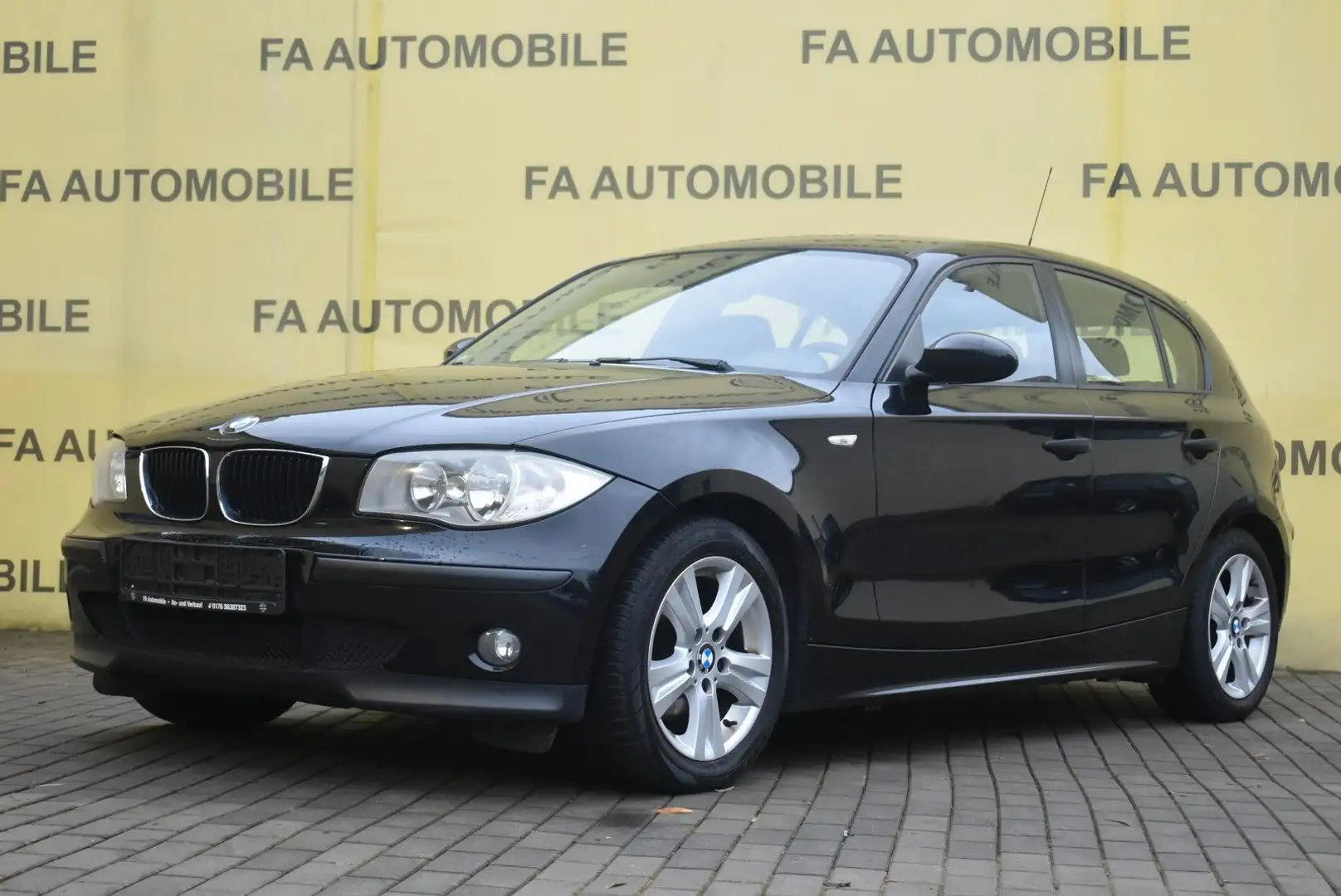 BMW 116 i/KLIMA/TÜV 10.26/EFH/5 TÜRER/ Schwarz - 1