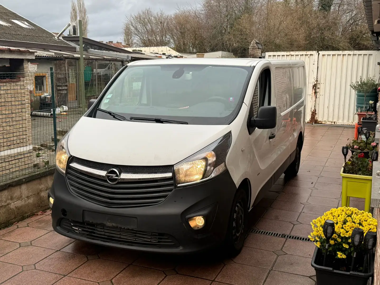 Opel Vivaro L2H2 1.6‼️problème, turbo‼️ - 2