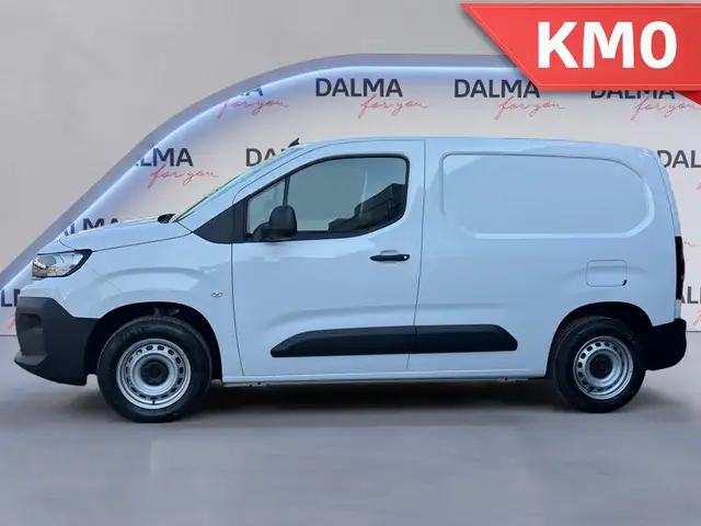Peugeot Partner view 2