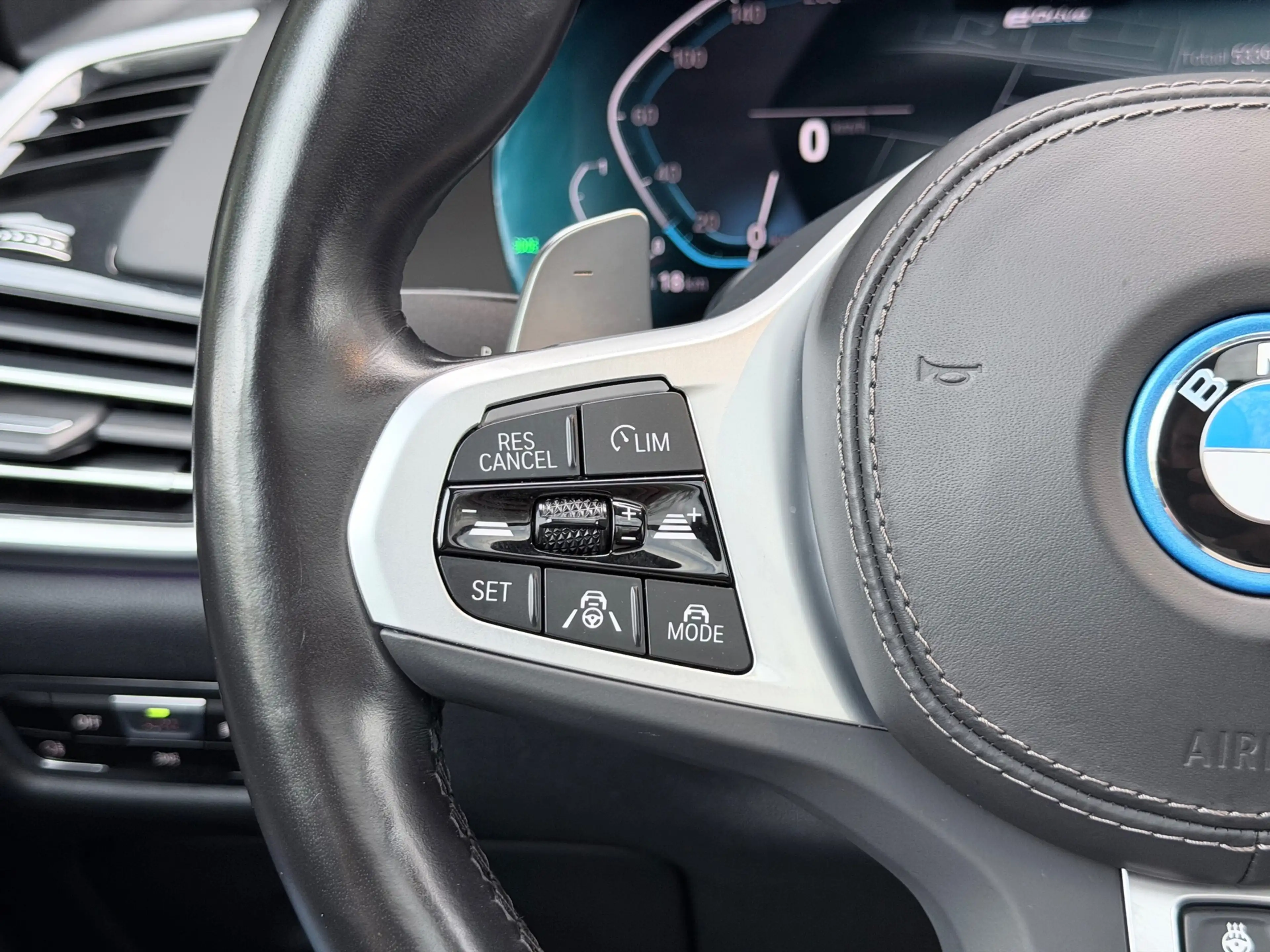 BMW X5 XDrive45e High Executive Pano/360/Memory — photo 15