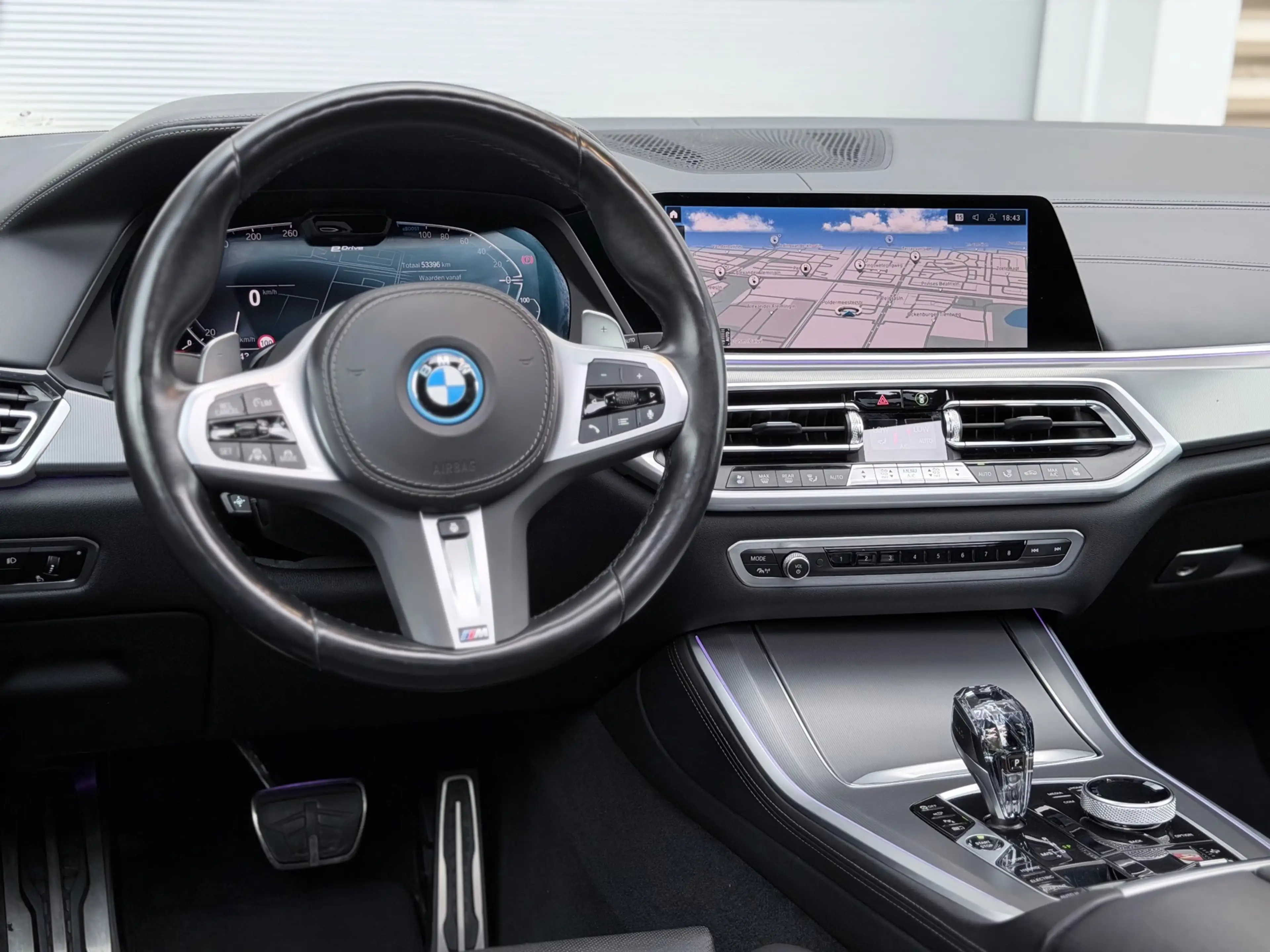 BMW X5 XDrive45e High Executive Pano/360/Memory — photo 13