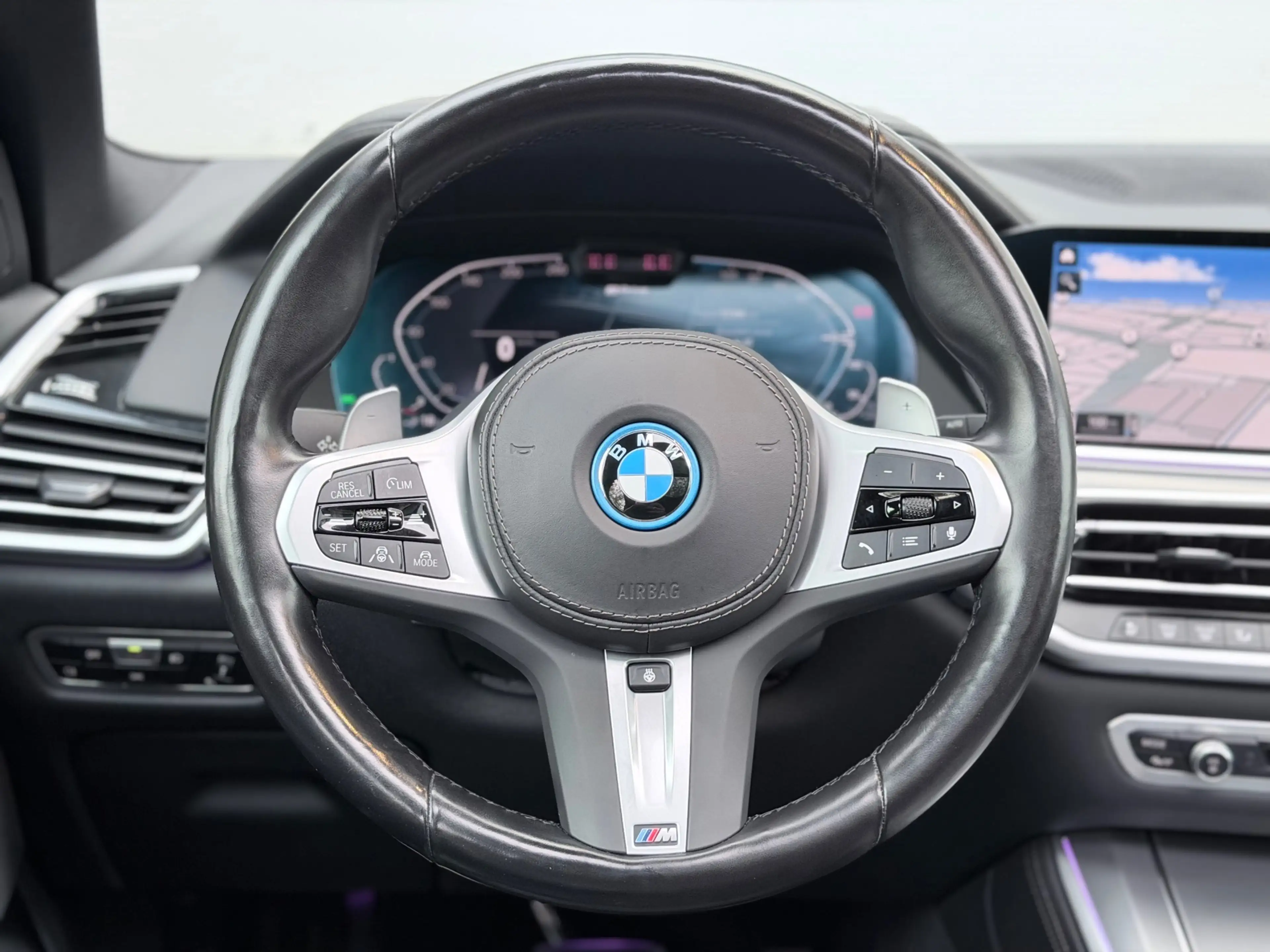 BMW X5 XDrive45e High Executive Pano/360/Memory — photo 14