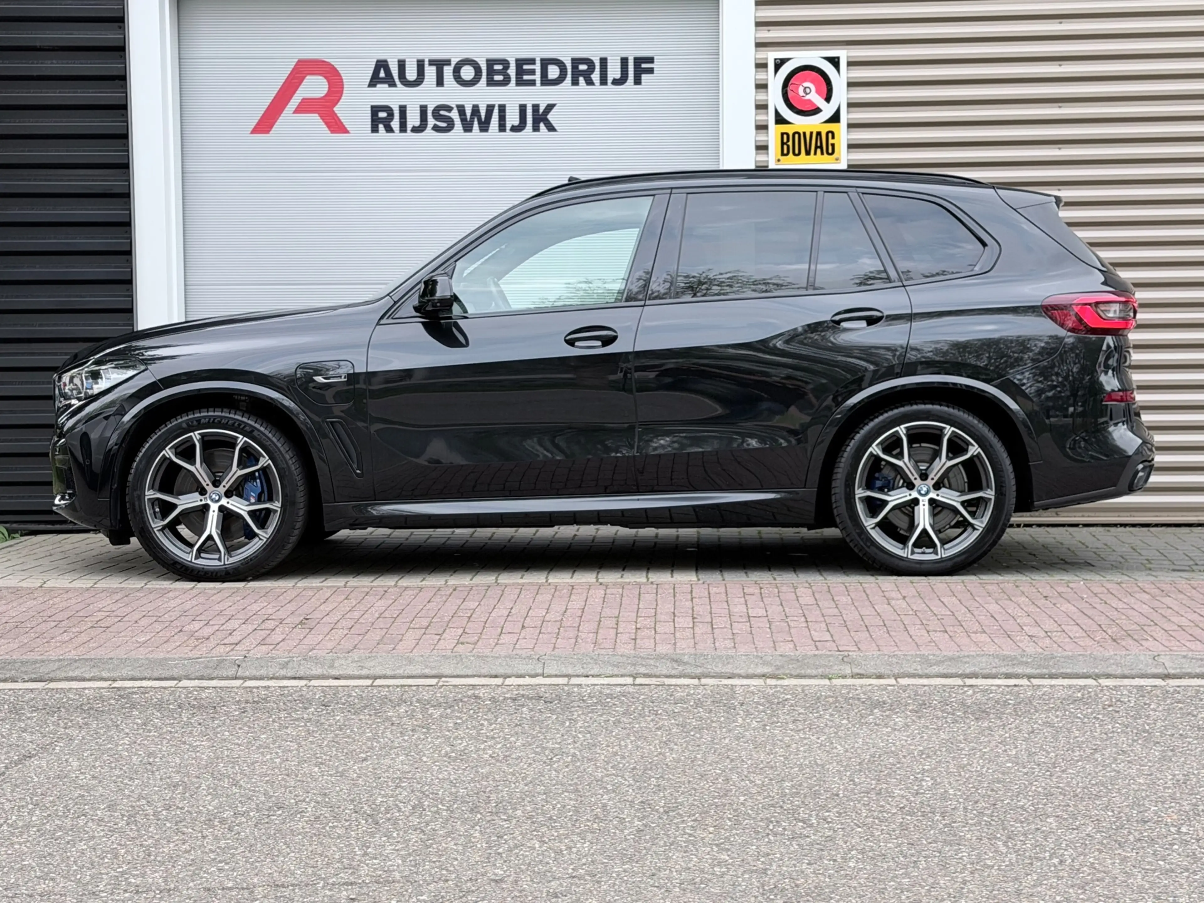 BMW X5 XDrive45e High Executive Pano/360/Memory — photo 2