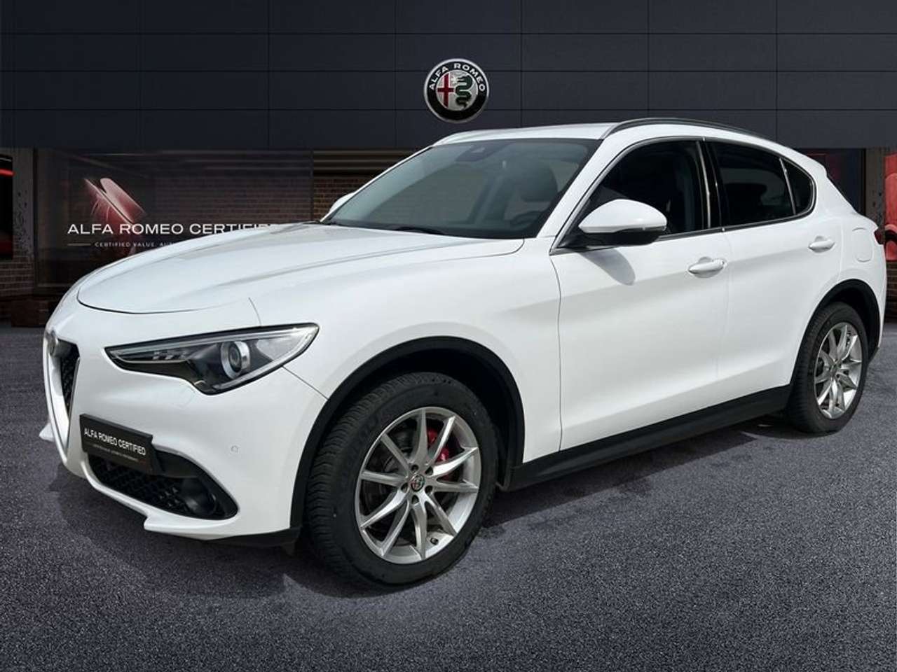 Alfa Romeo Stelvio 2017 2.2 t Executive Q4 190cv auto my19