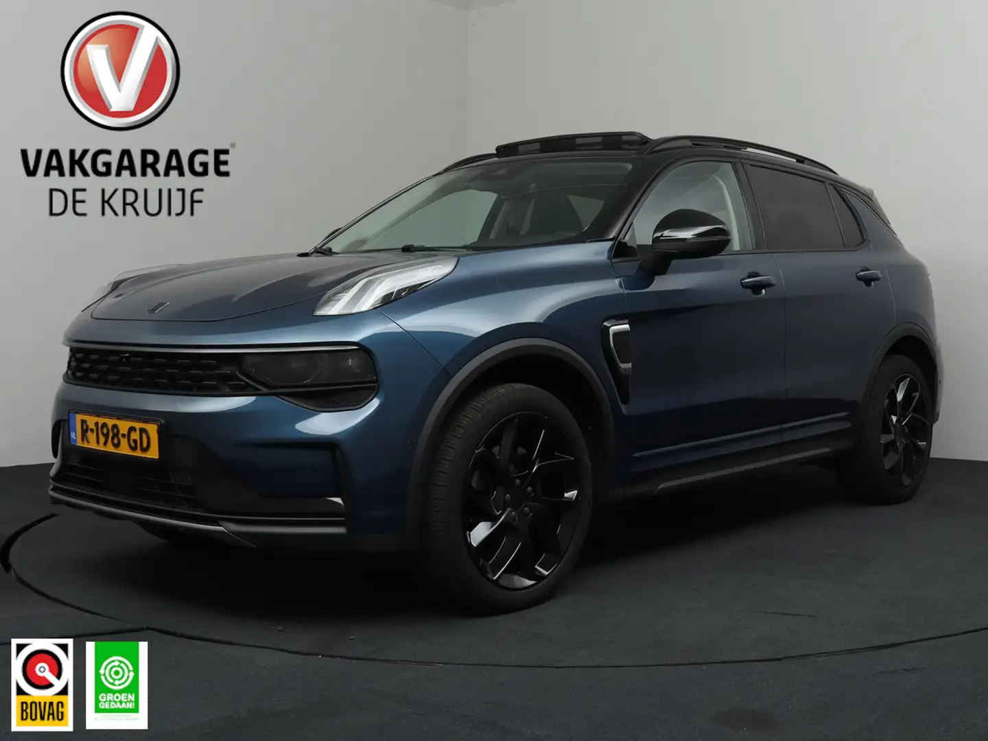 Lynk & Co 01 1.5 Black Line PANO Zeer compleet Azul - 1