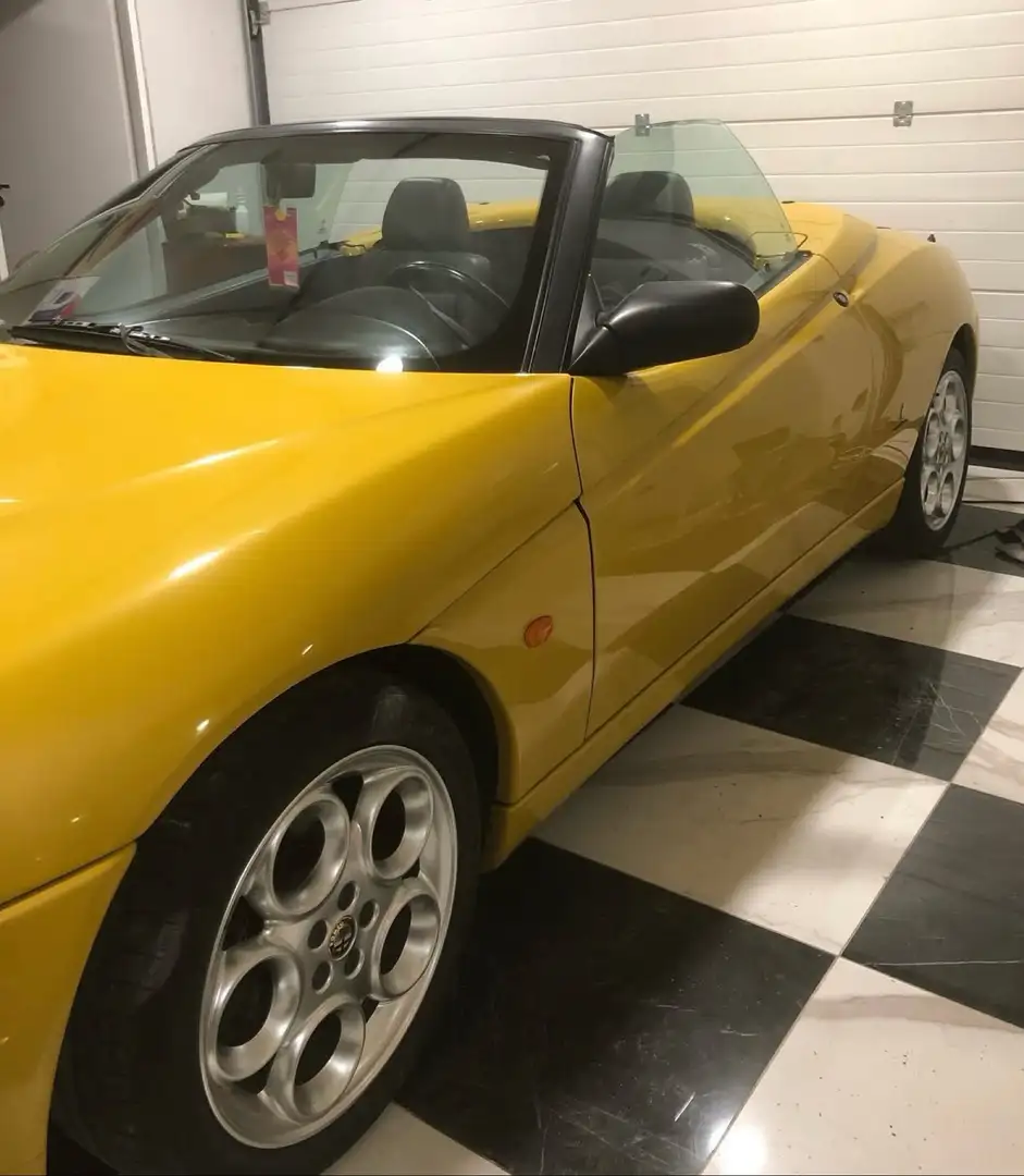 Alfa Romeo Spider 2.0 t.Spark - 1