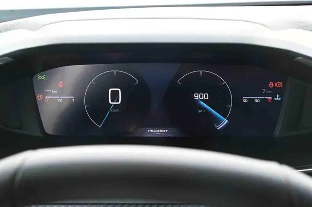 Peugeot 2008 view 13