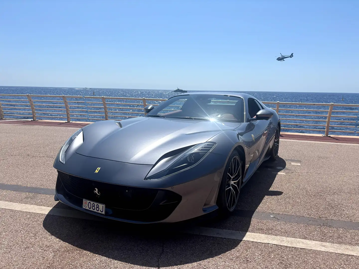 Ferrari 812 V12 6.5 800ch Gri - 1