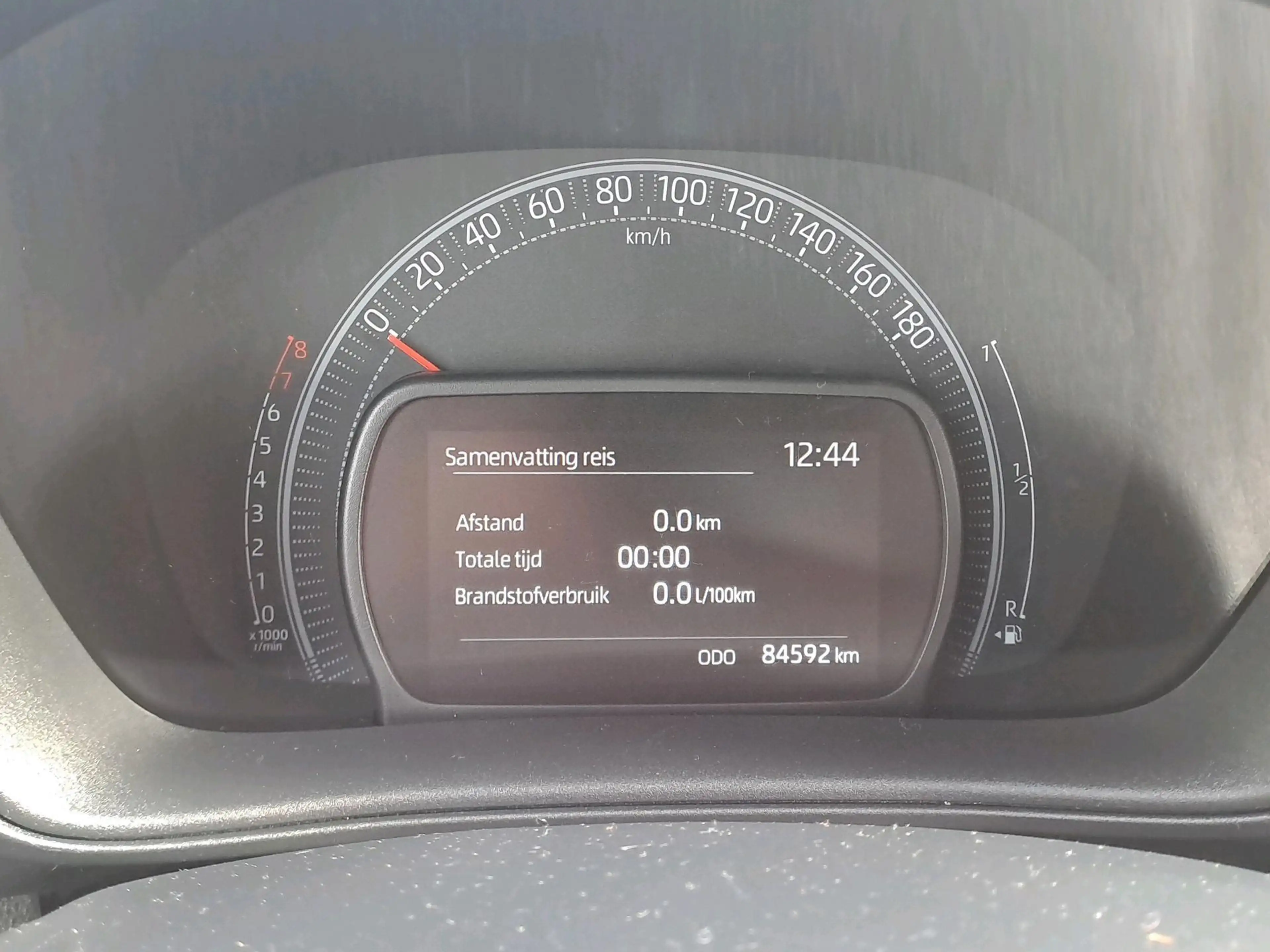 Toyota Aygo X 1.0 VVT-i MT Play — photo 10