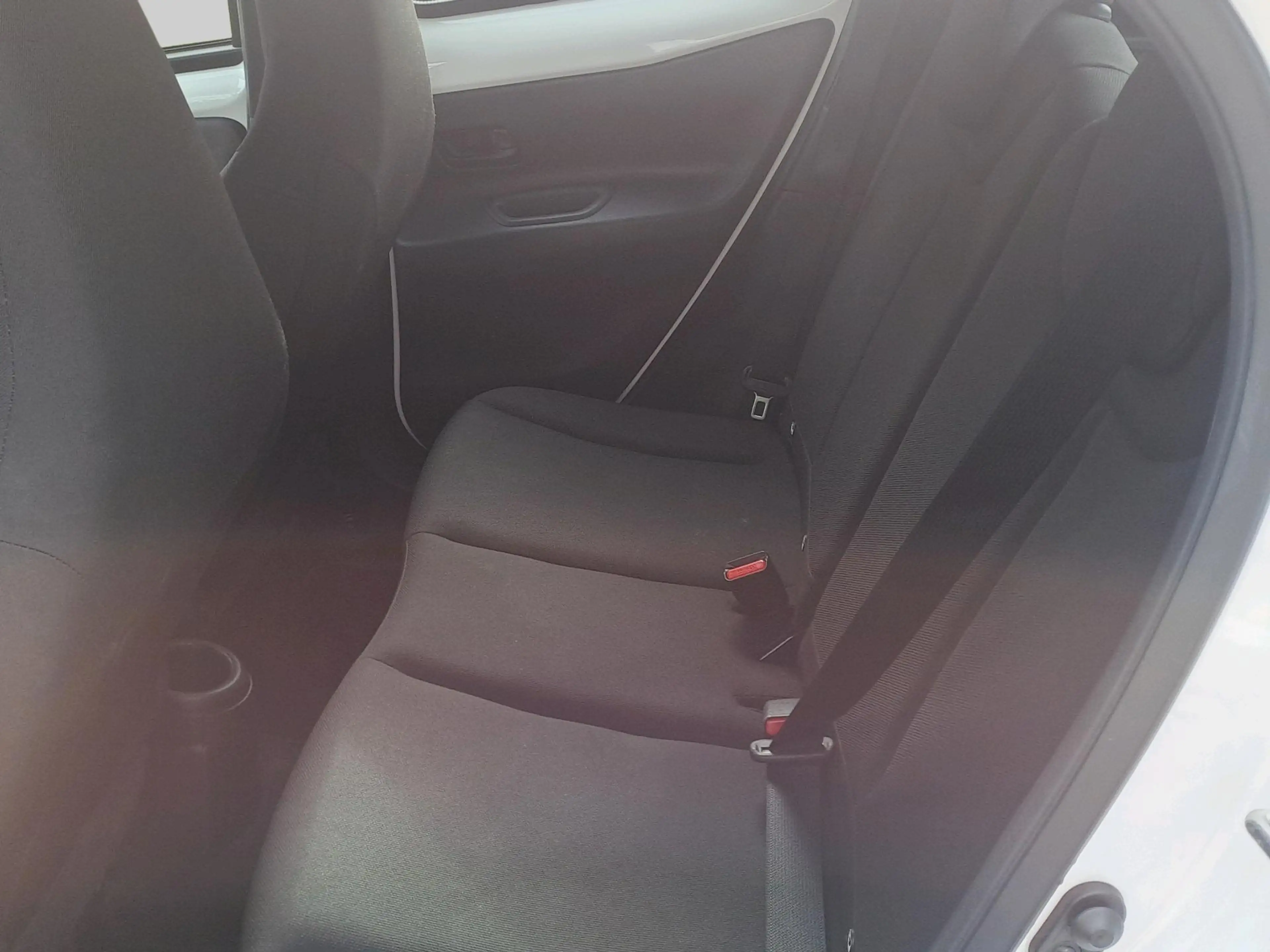 Toyota Aygo X 1.0 VVT-i MT Play — photo 15