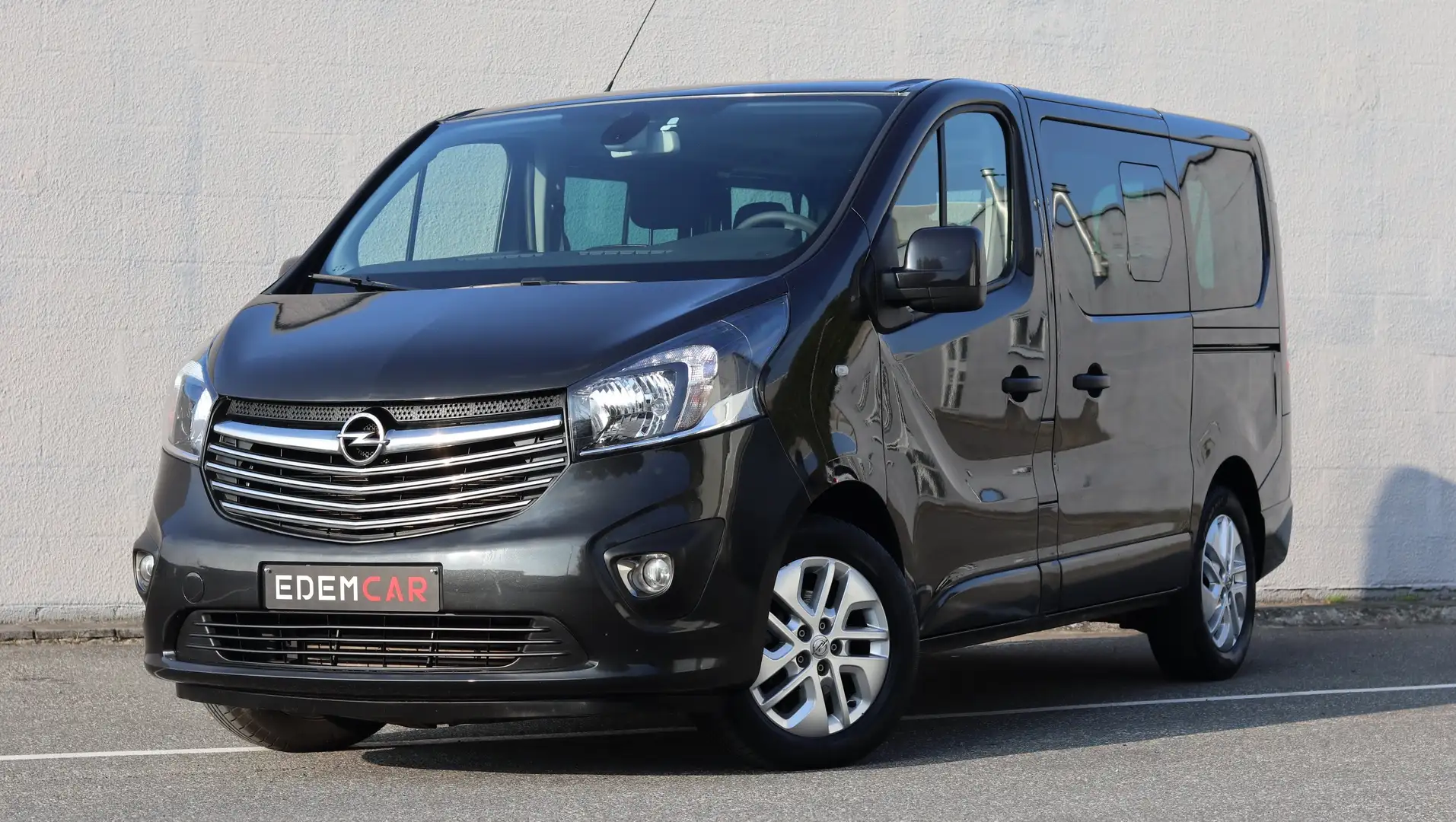 Opel Vivaro 8pl. Noir - 1