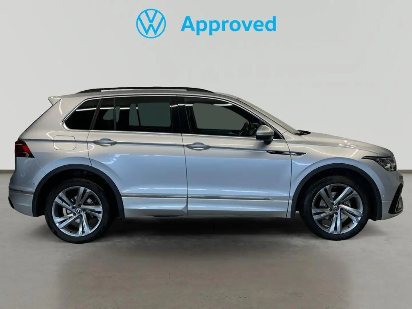 Volkswagen Tiguan 1.5 TSI R-Line DSG 110kW Plateado - 2