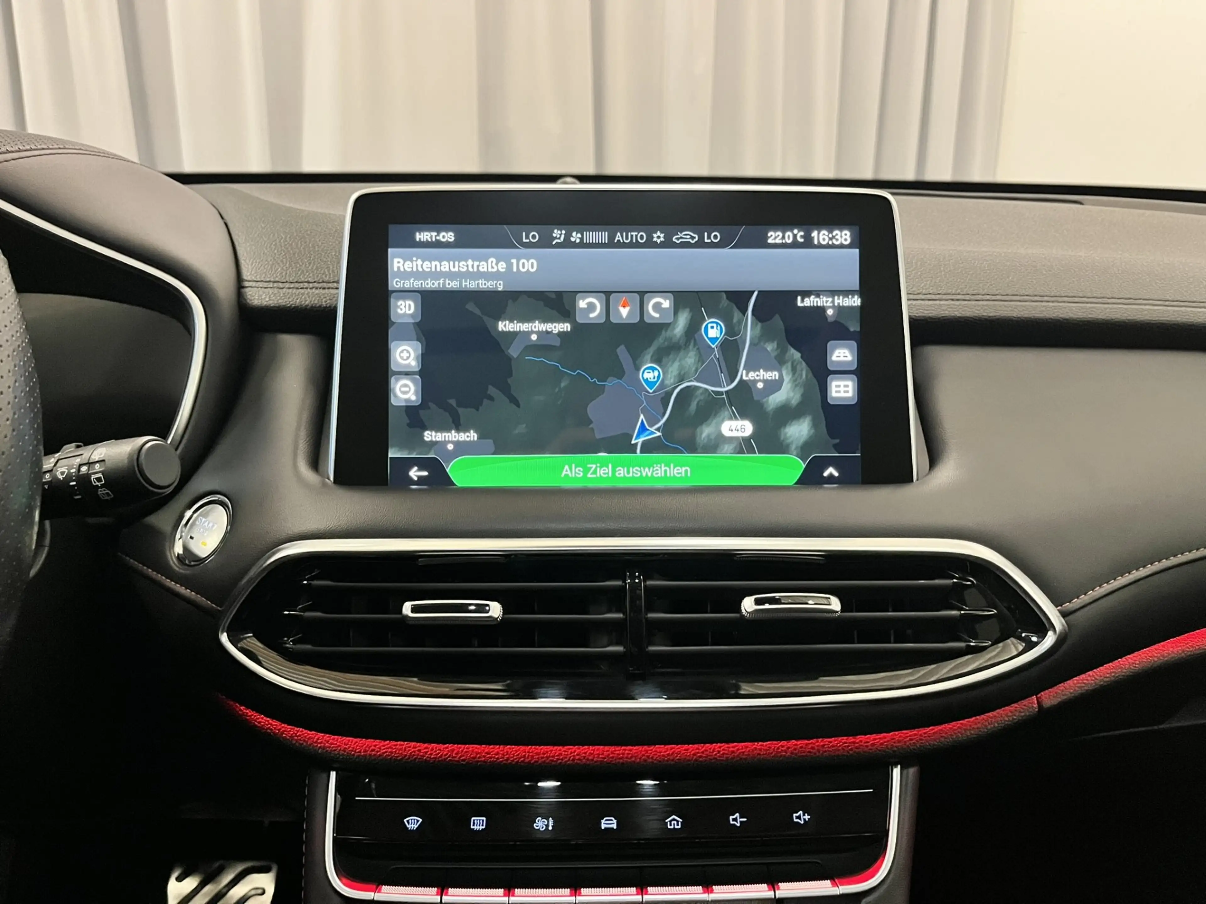 MG EHS 1,5T GDI PHEV *LUXURY / PANORAMA* — photo 12