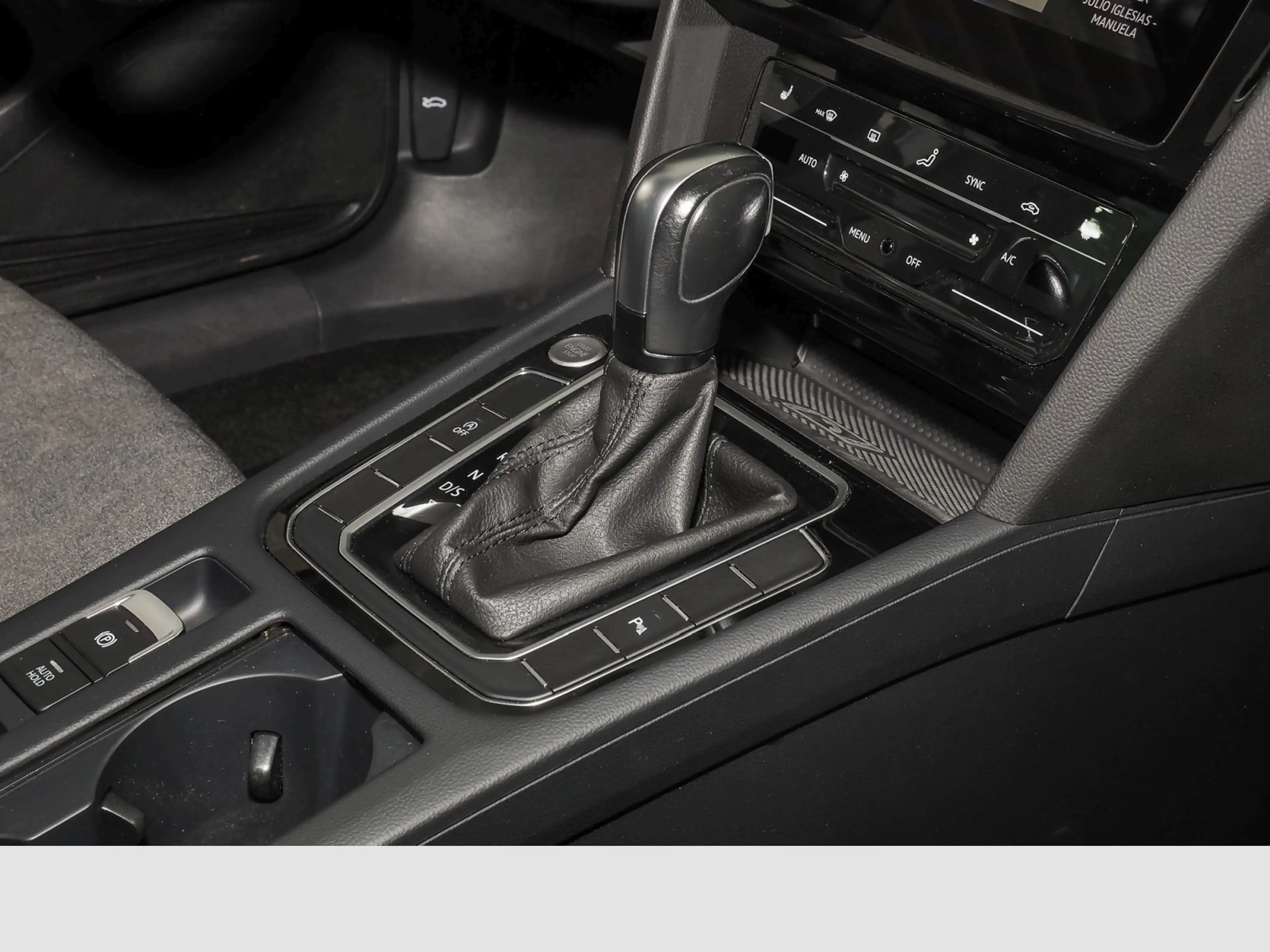 Volkswagen Passat BUSINESS 2.0 TDI — photo 8