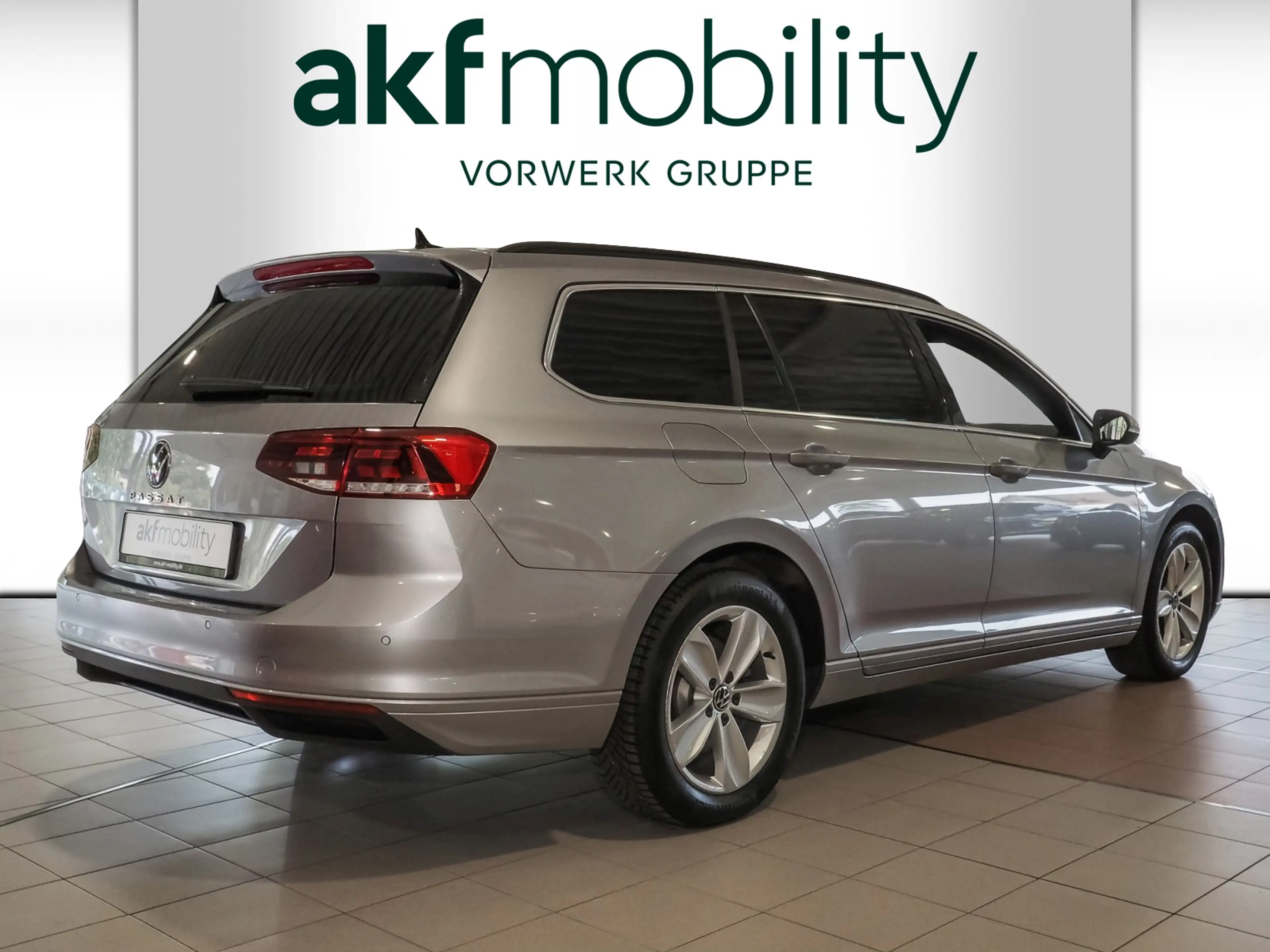 Volkswagen Passat BUSINESS 2.0 TDI — photo 3