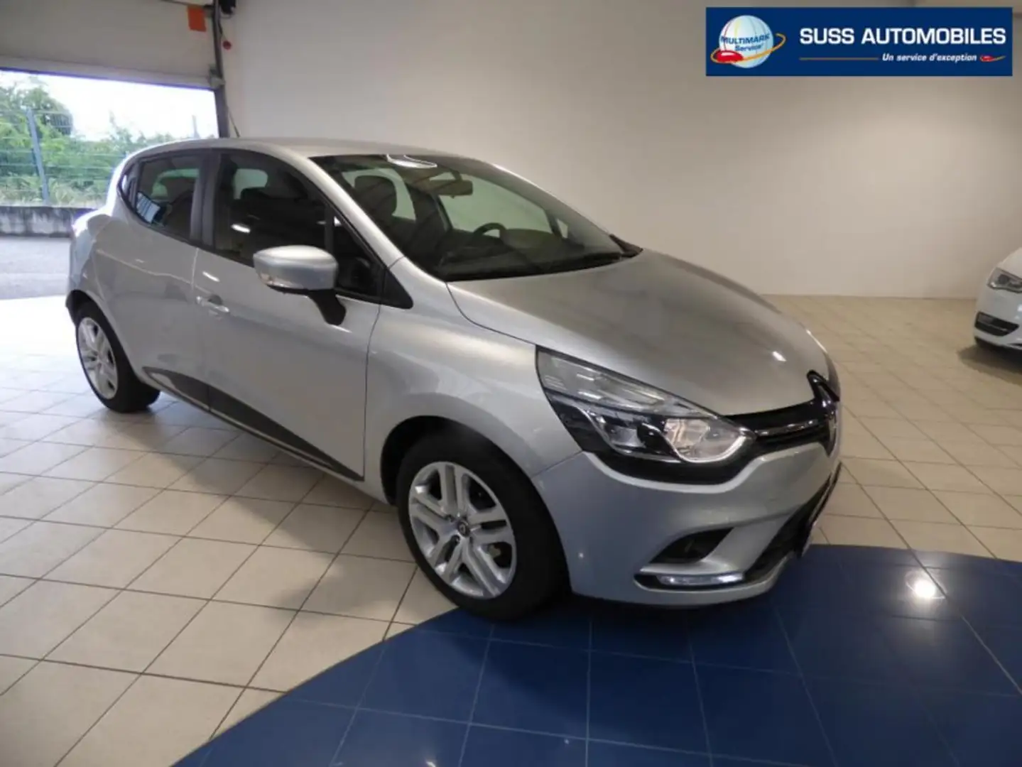 Renault Clio IV TCe 90 CH Dynamique - 2