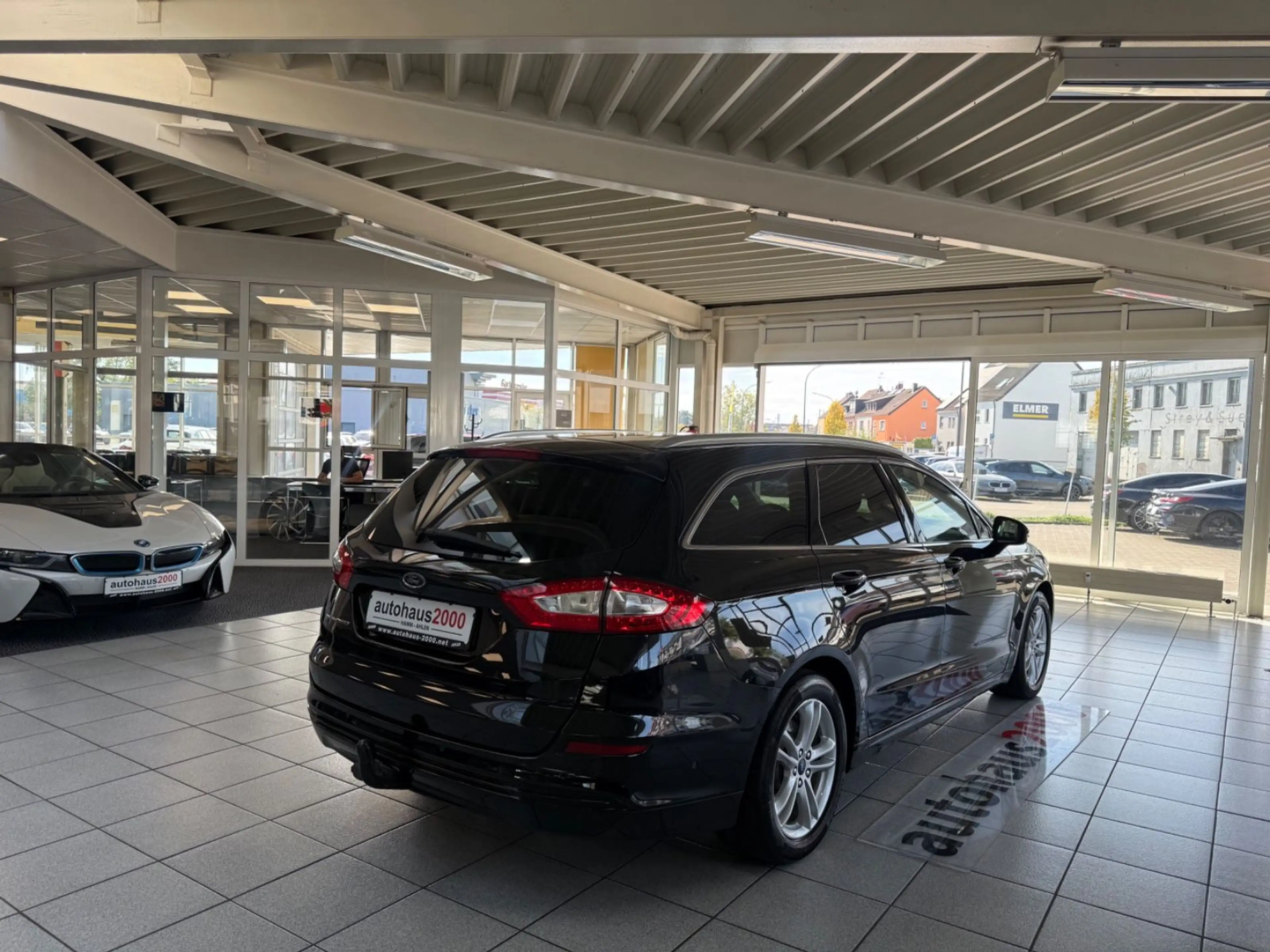 Ford Mondeo Turnier Titanium NAVI/AHK/PANO/PDC V-H — photo 3