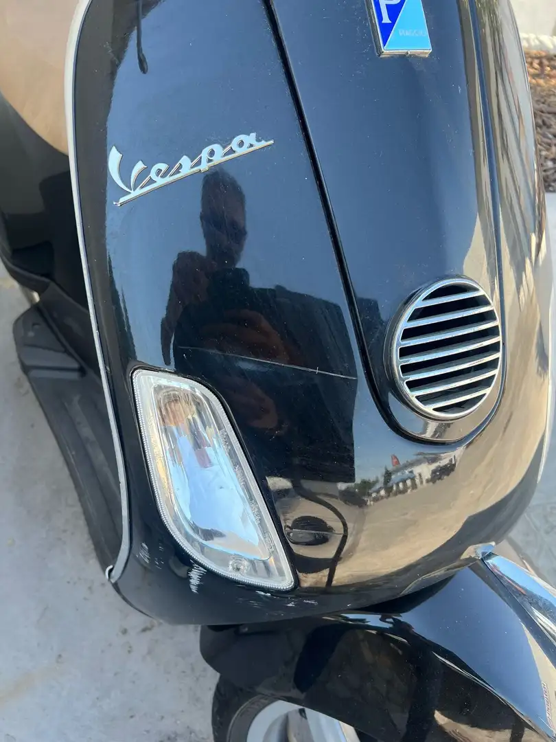 Piaggio Primavera 4T 4V Negro - 1