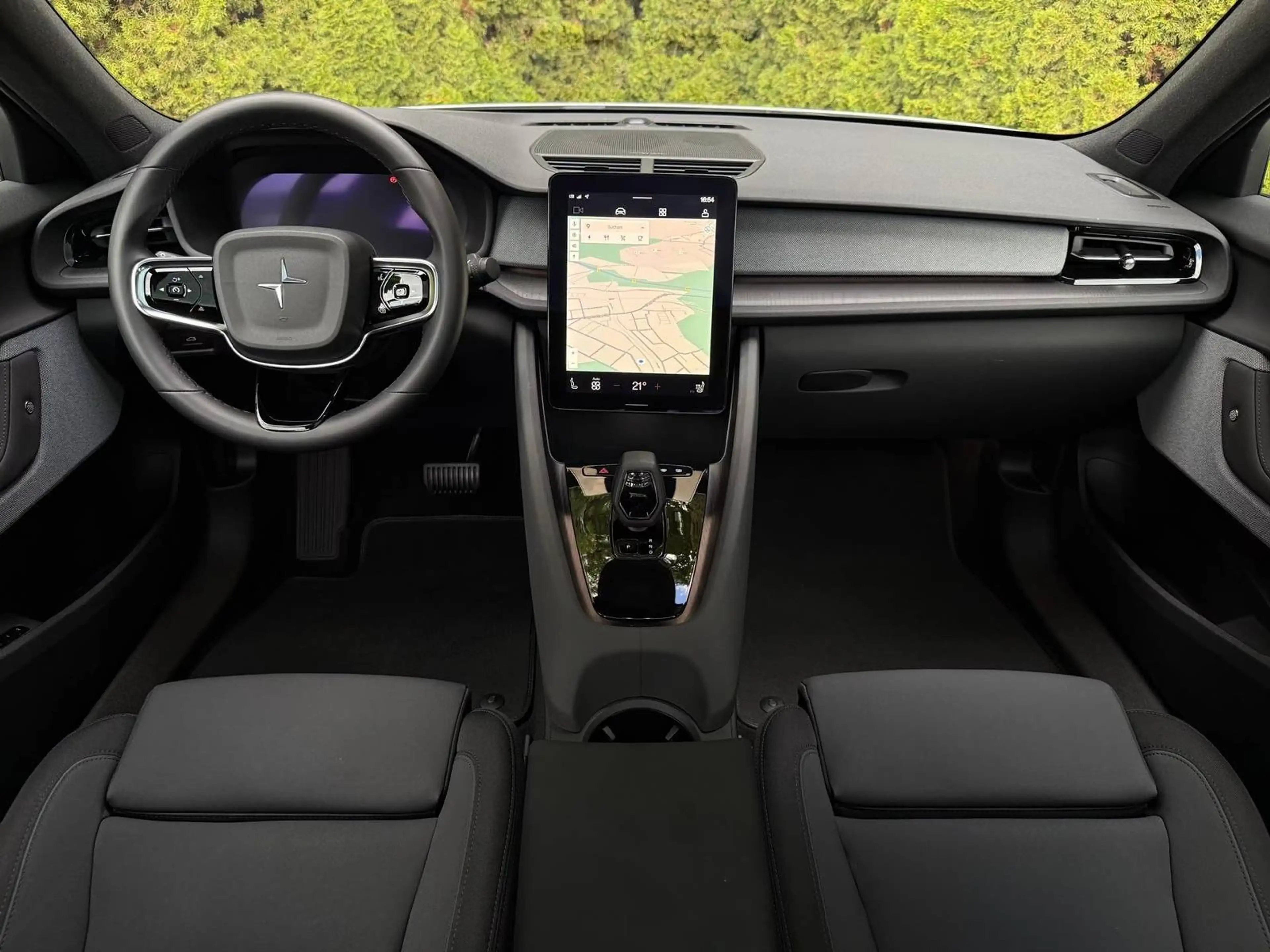 Polestar 2 Long Range Dual — photo 8