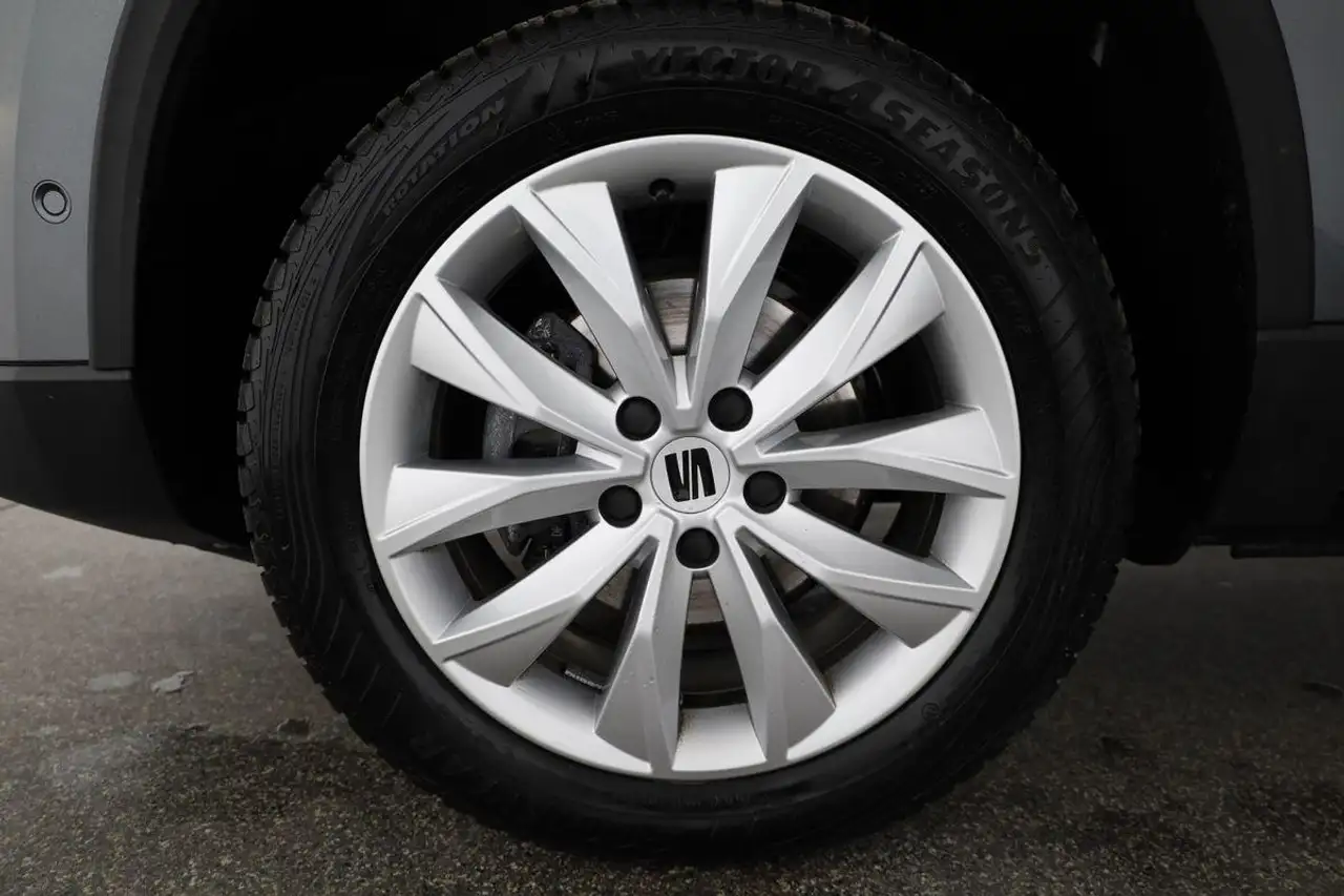 SEAT Ateca 1.5 TSI DSG Style, AHK, Navi, Kamera, el. Klappe 6