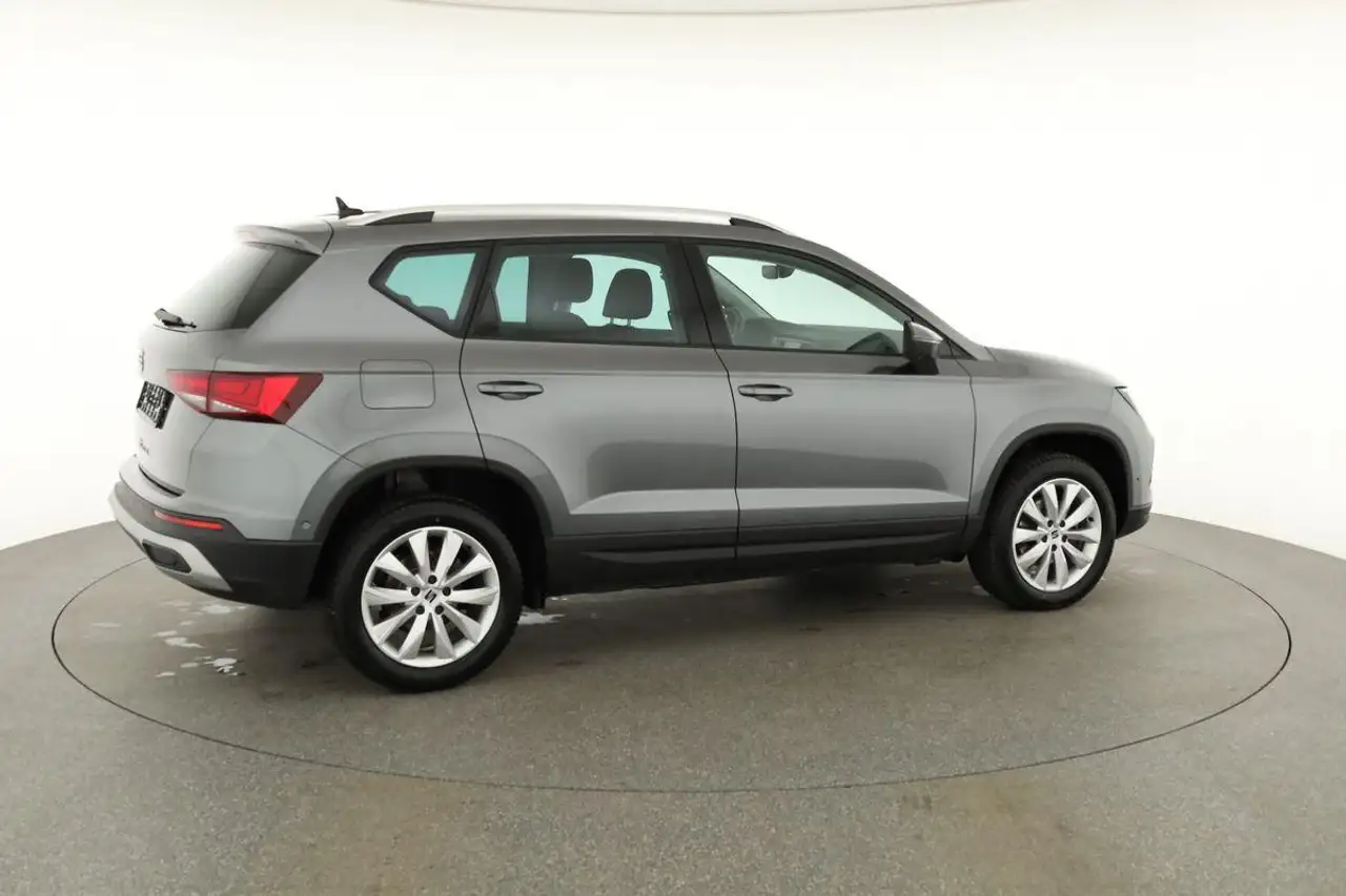 SEAT Ateca 1.5 TSI DSG Style, AHK, Navi, Kamera, el. Klappe 21