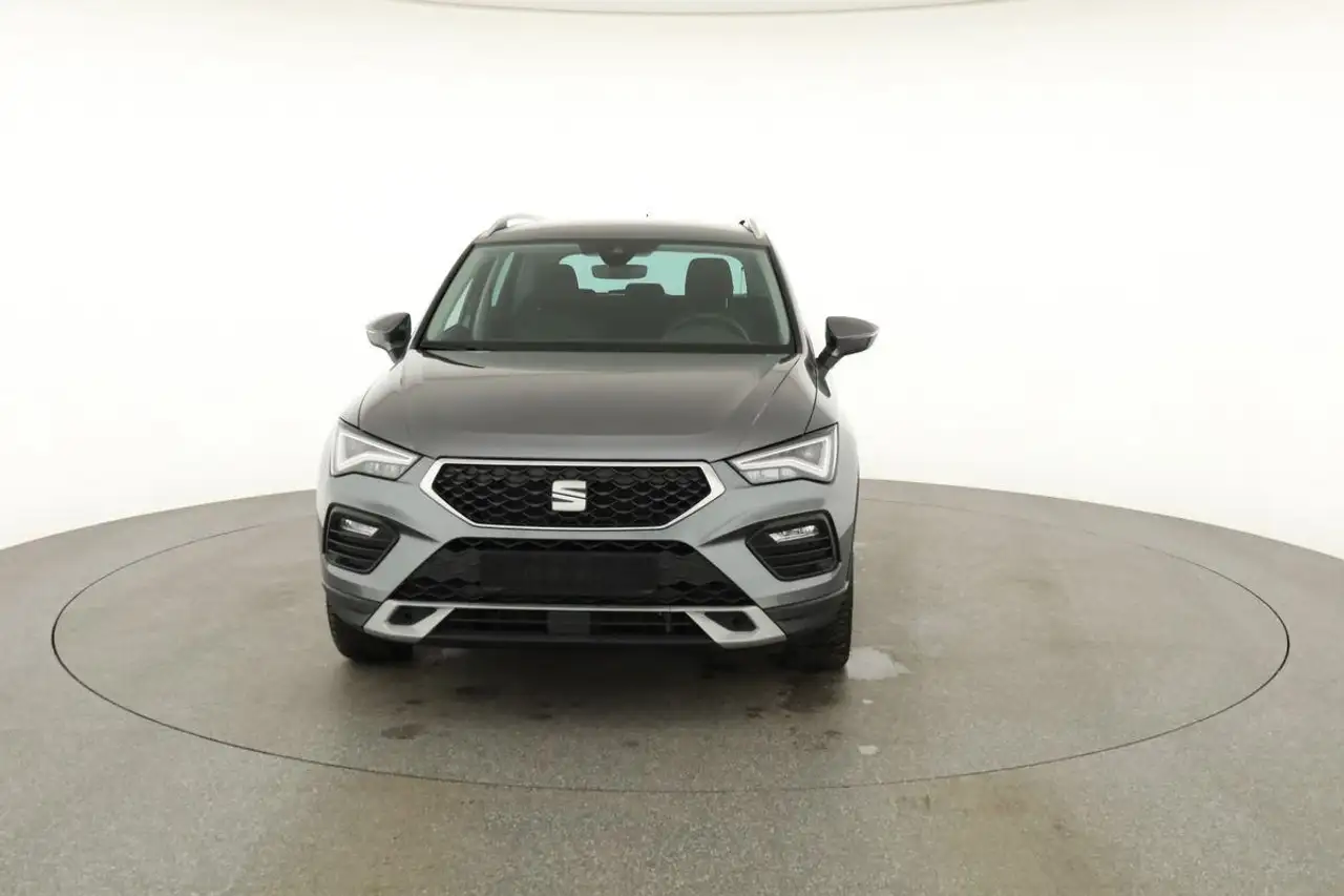 SEAT Ateca 1.5 TSI DSG Style, AHK, Navi, Kamera, el. Klappe 29