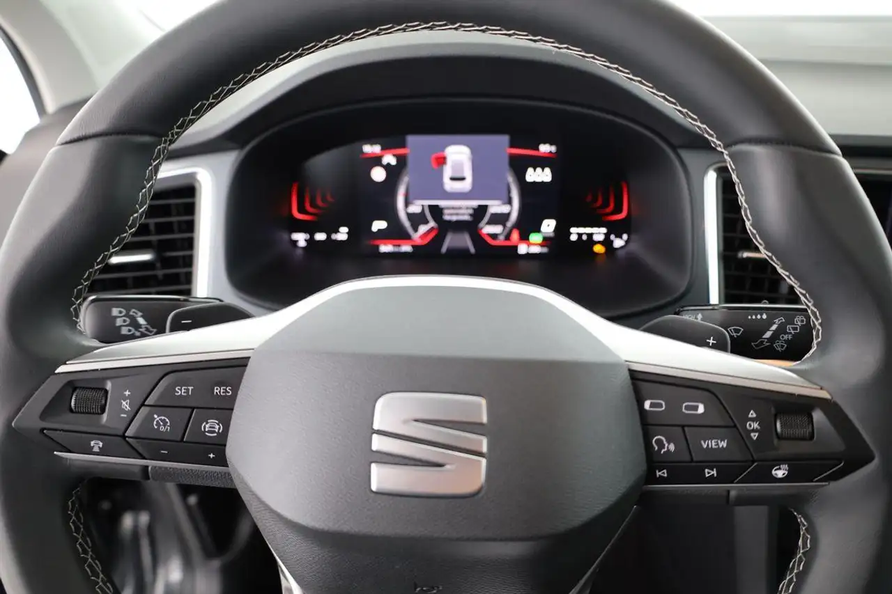 SEAT Ateca 1.5 TSI DSG Style, AHK, Navi, Kamera, el. Klappe 8