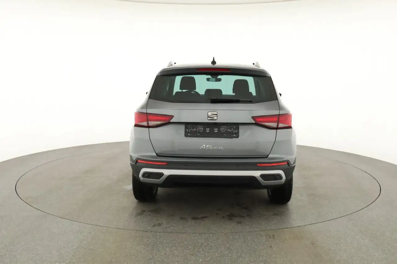 SEAT Ateca 1.5 TSI DSG Style, AHK, Navi, Kamera, el. Klappe 17