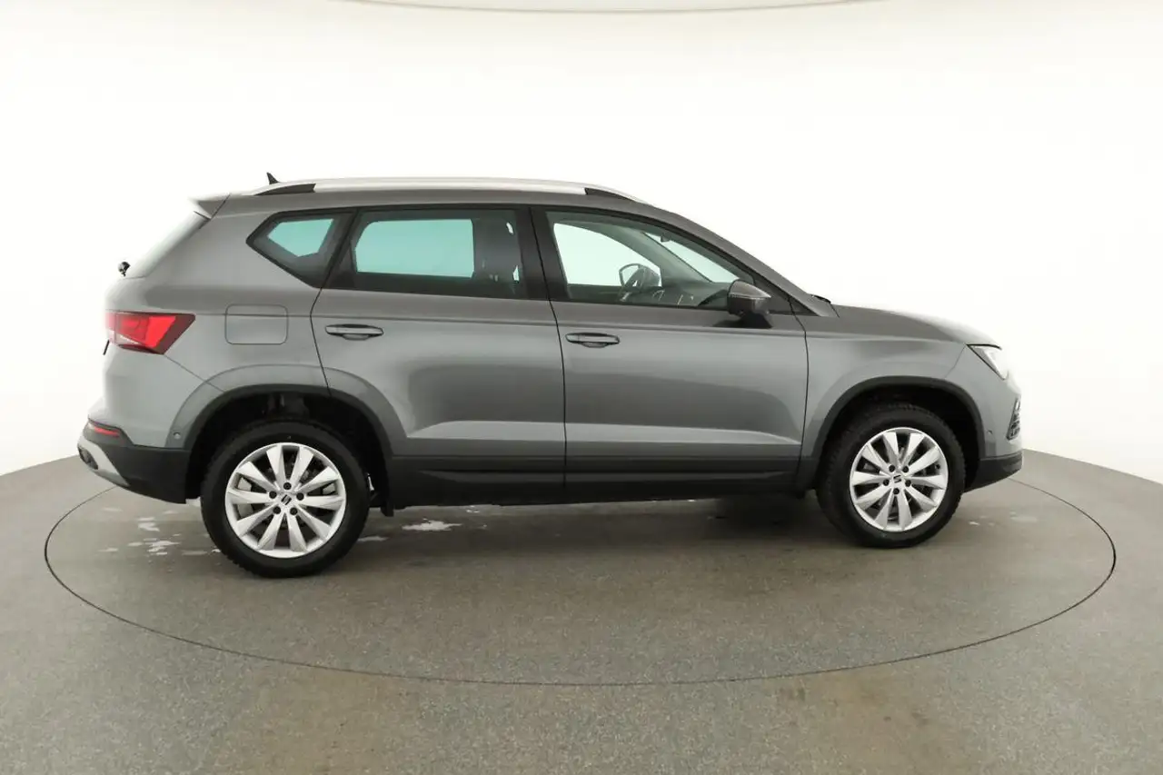 SEAT Ateca 1.5 TSI DSG Style, AHK, Navi, Kamera, el. Klappe 22
