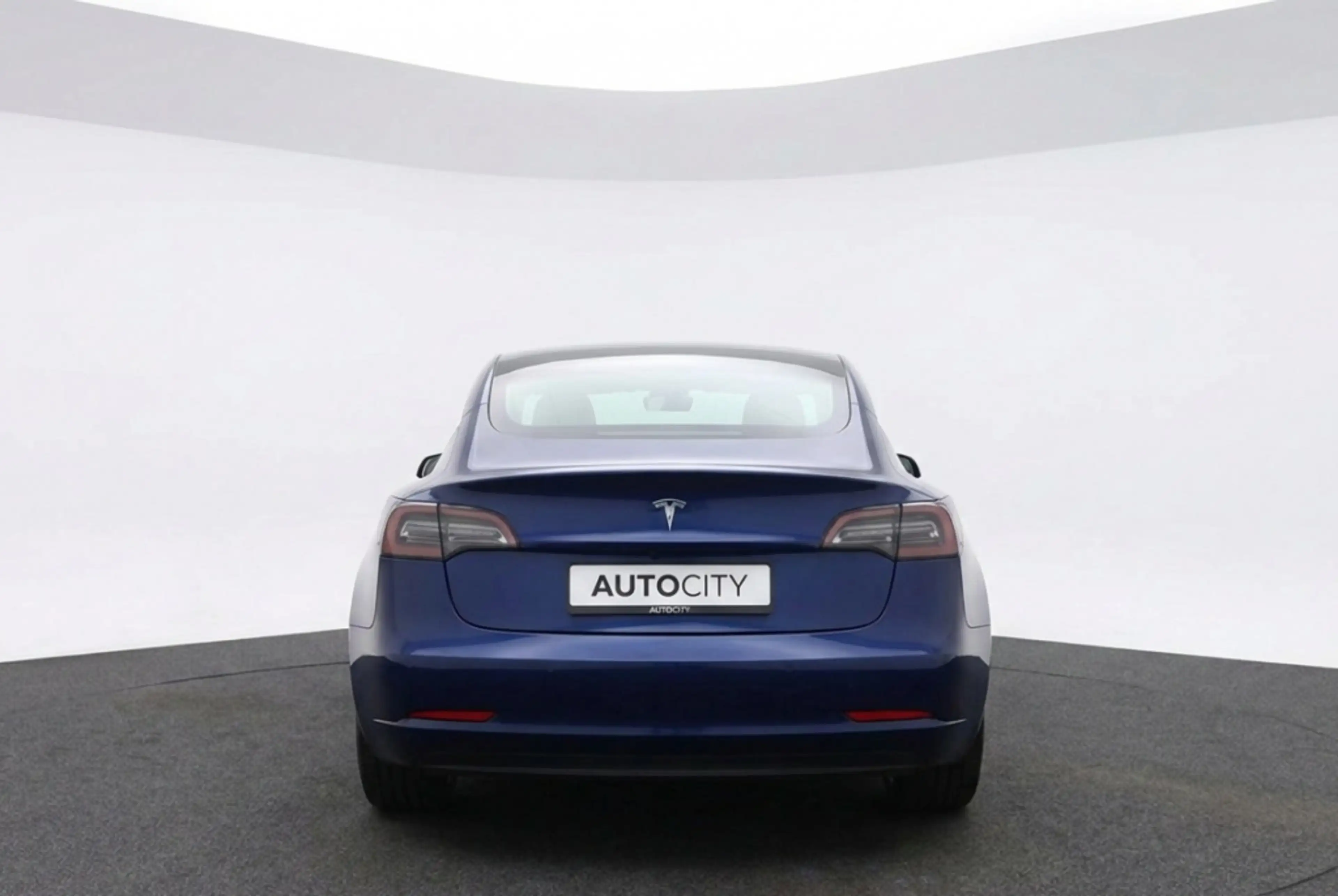 Tesla Model 3 Standard RWD Plus 60 kWh 90% SOH l NL Auto l FSD 3 — photo 4