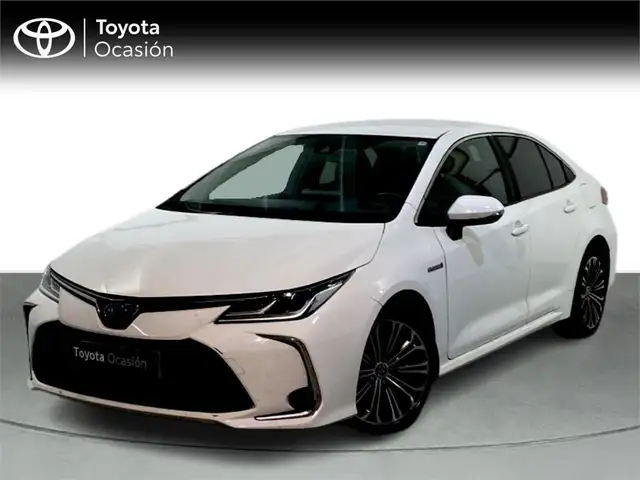 Toyota Corolla Sedán 125H Active Tech